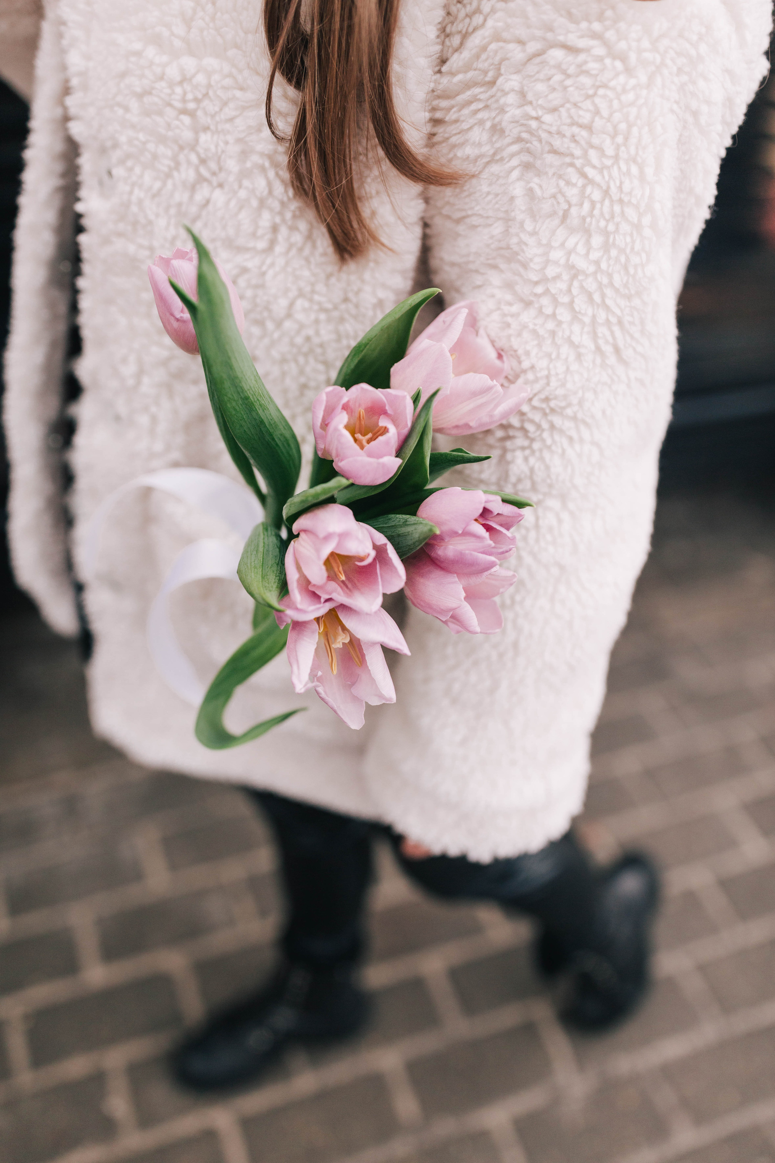 February flowers with Dasha. Фотограф, Руан, Франция