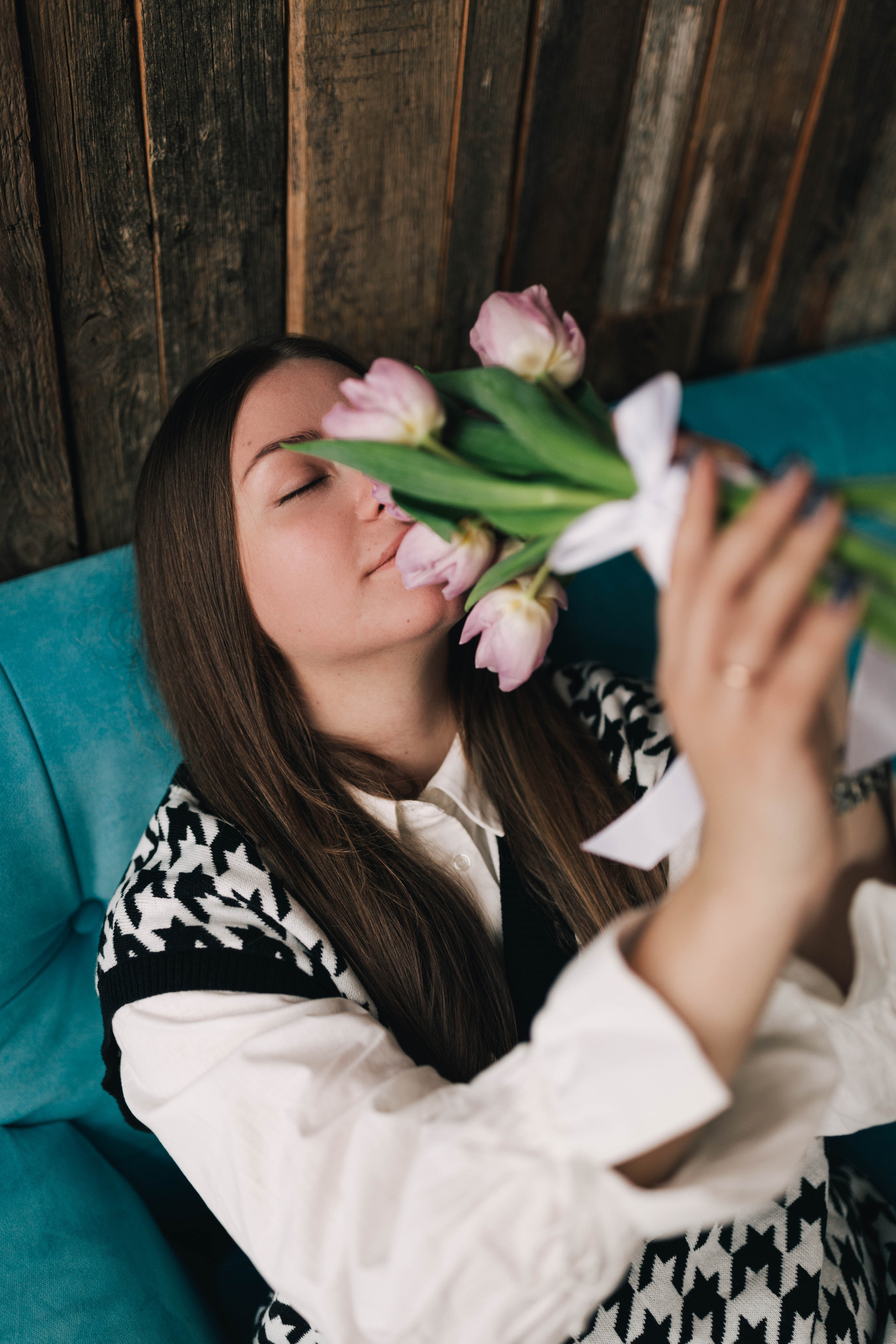 February flowers with Dasha. Фотограф, Руан, Франция