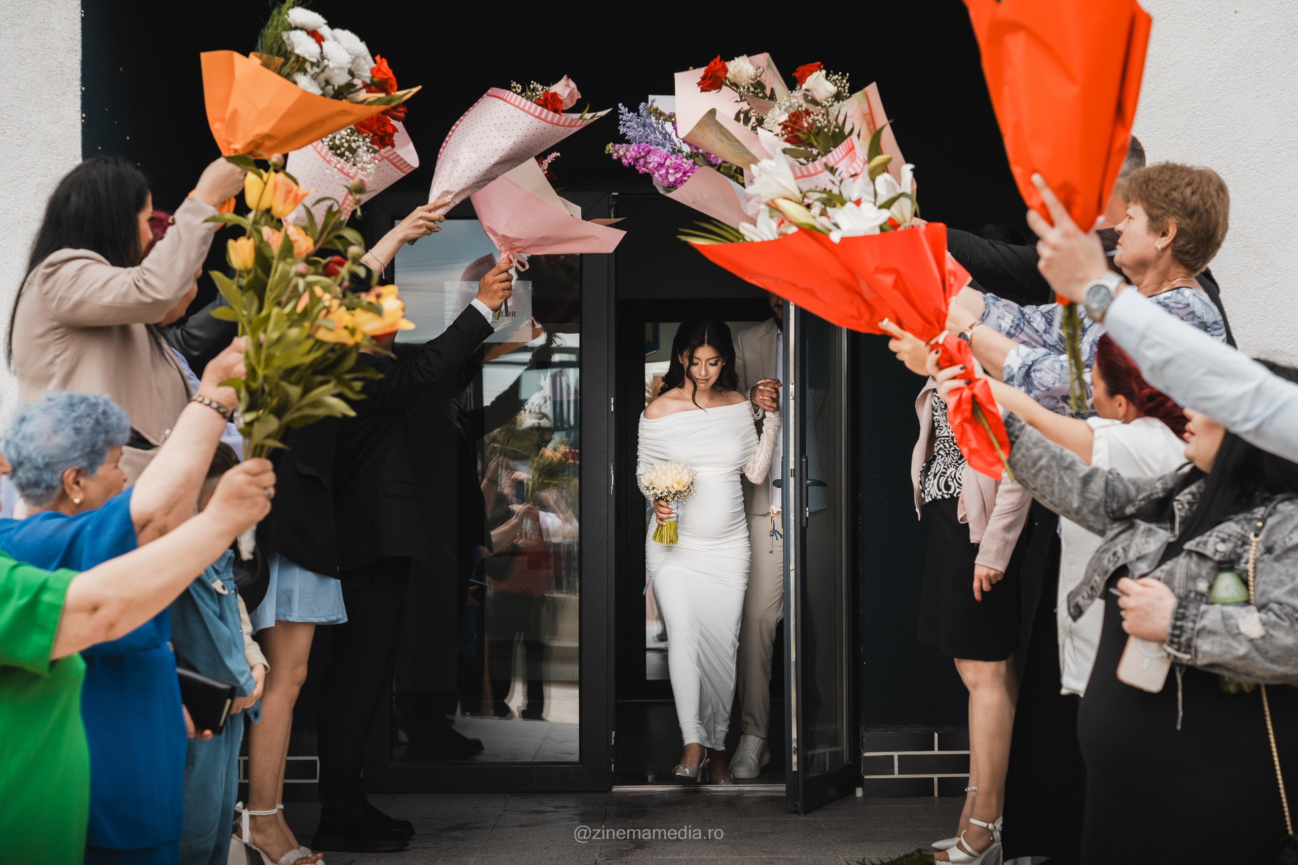 FLAVIA and ANDU — CUNUNIE CIVILA. Z I N E M A