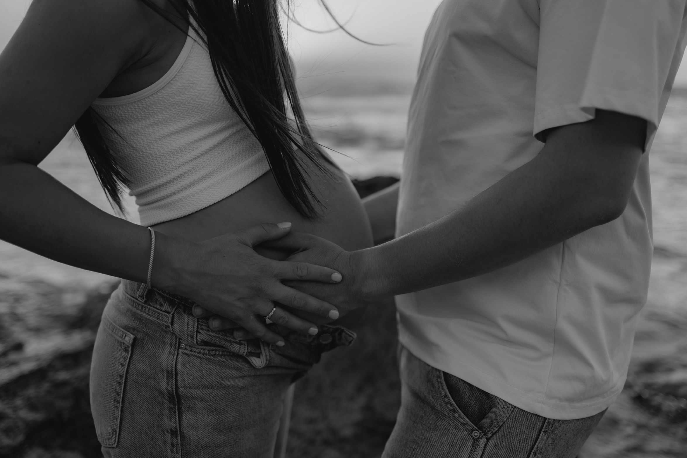 צילומי הריון עם כלב מתוק. דף בית