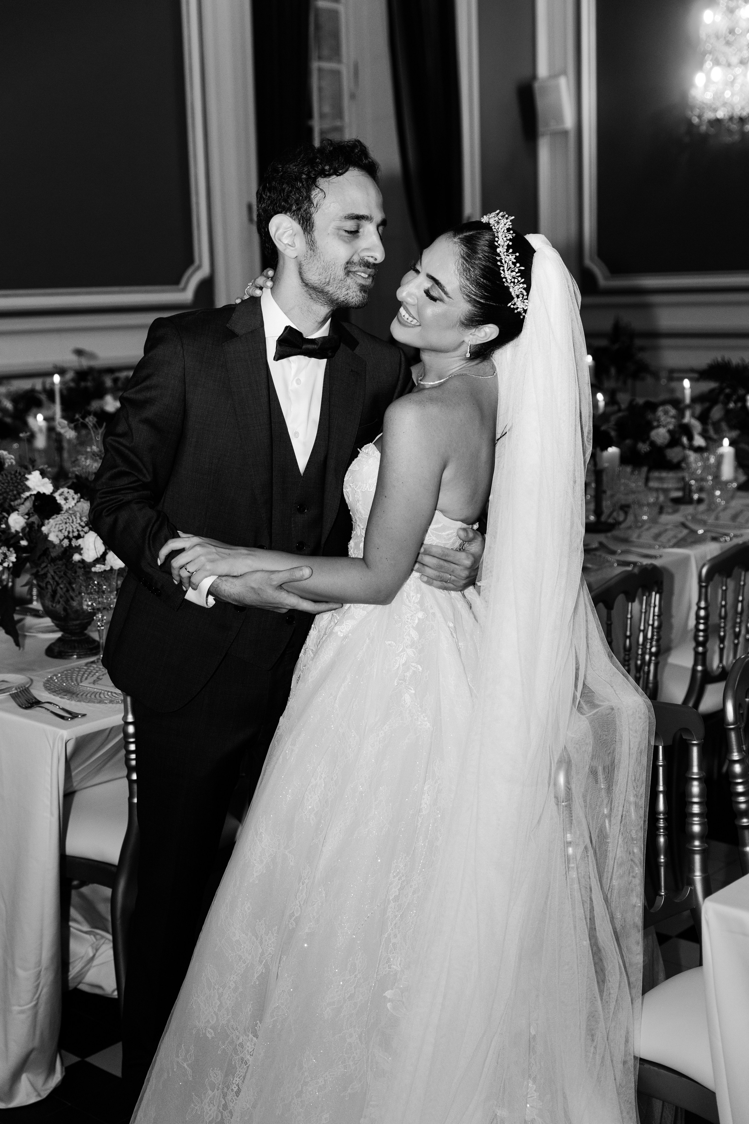 Chloe & Romeo. Photographer in Paris