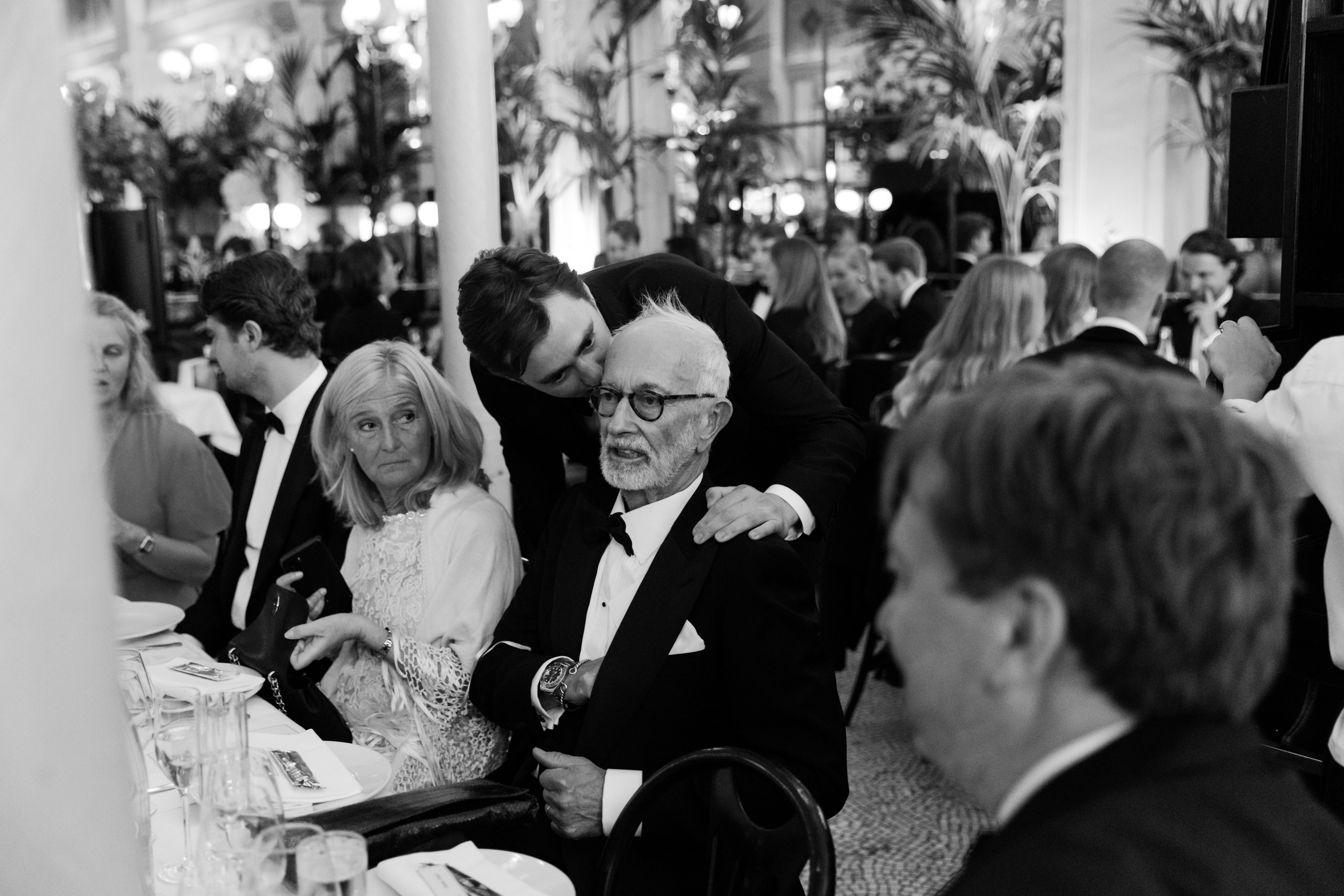 Clara & Douglas | Wedding Photography in Paris. Paris Wedding Photographer