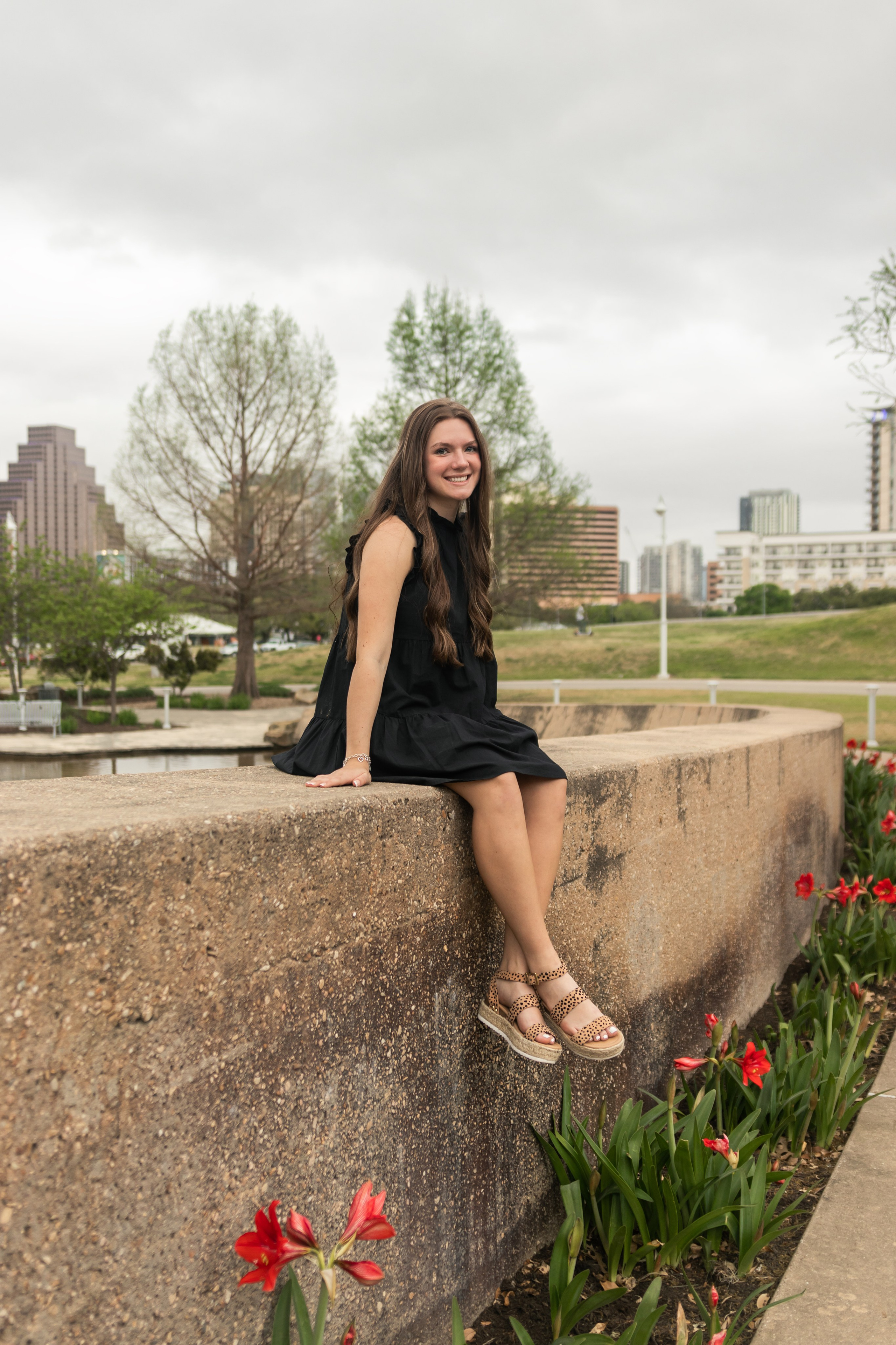 Avery’s senior photoshoot at Auditorium Shores