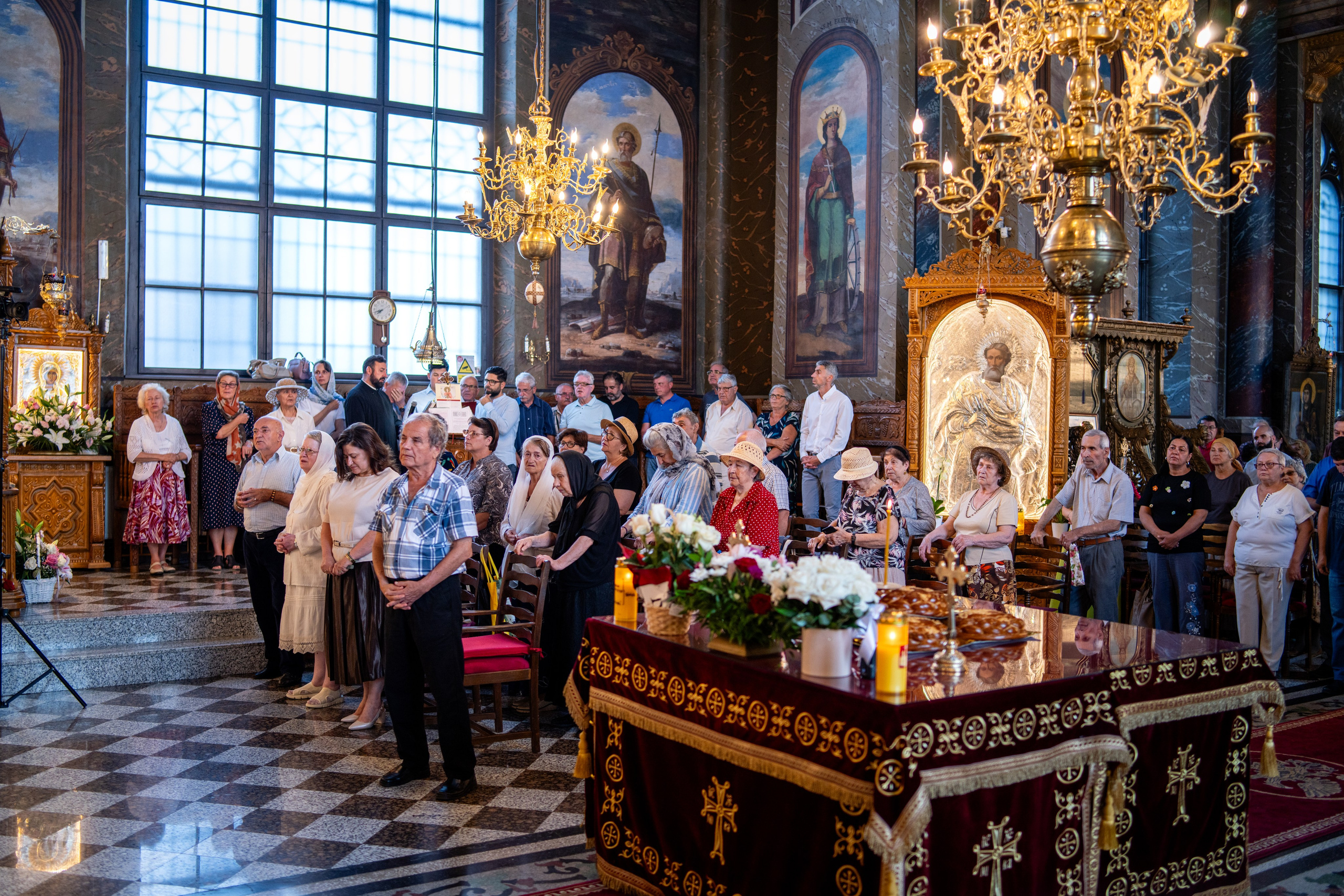Hram Biserica Sfânta Vineri din Ploiești. Mihai Alexandra Events