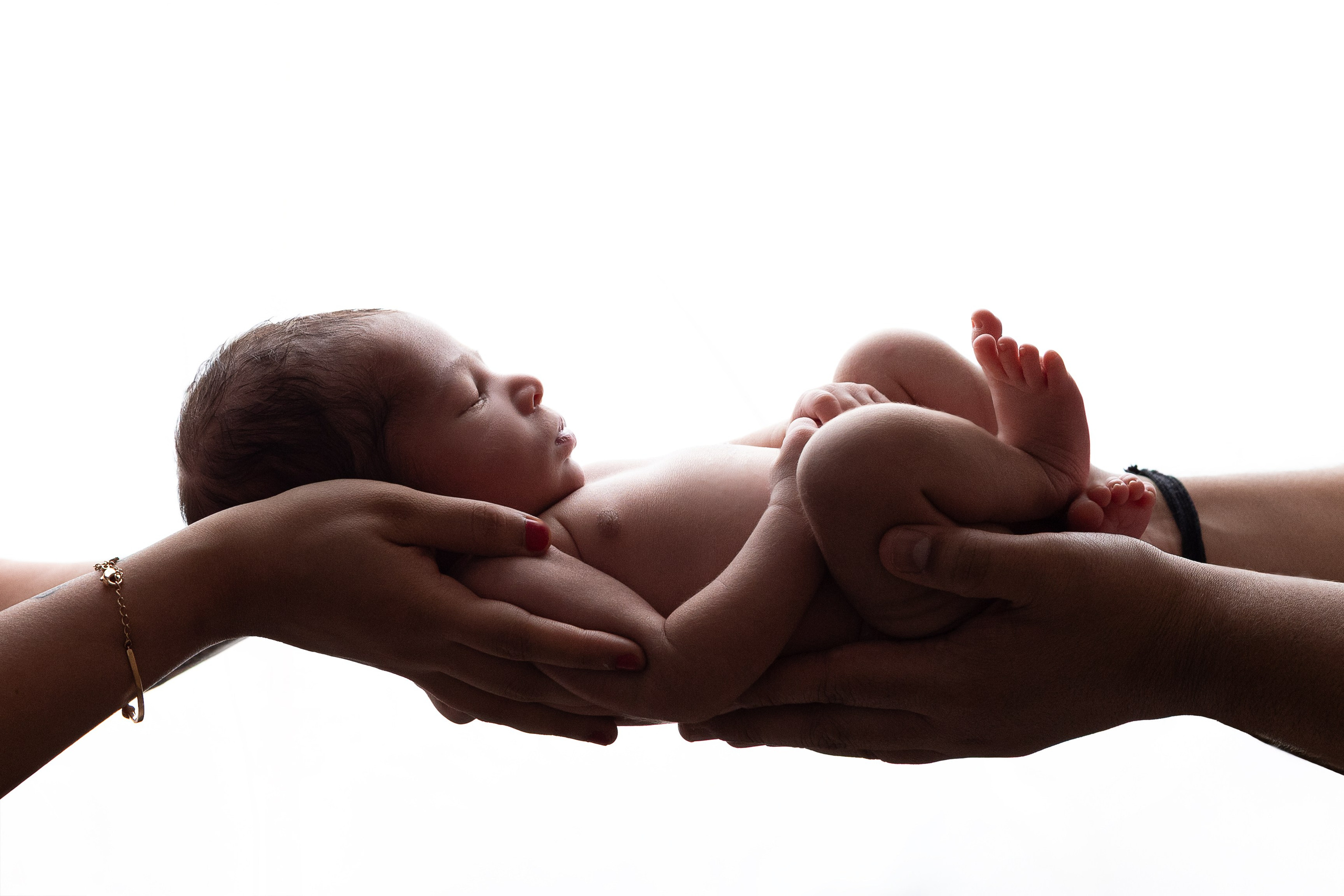 Newborn Classic. Mary Newborn Photo