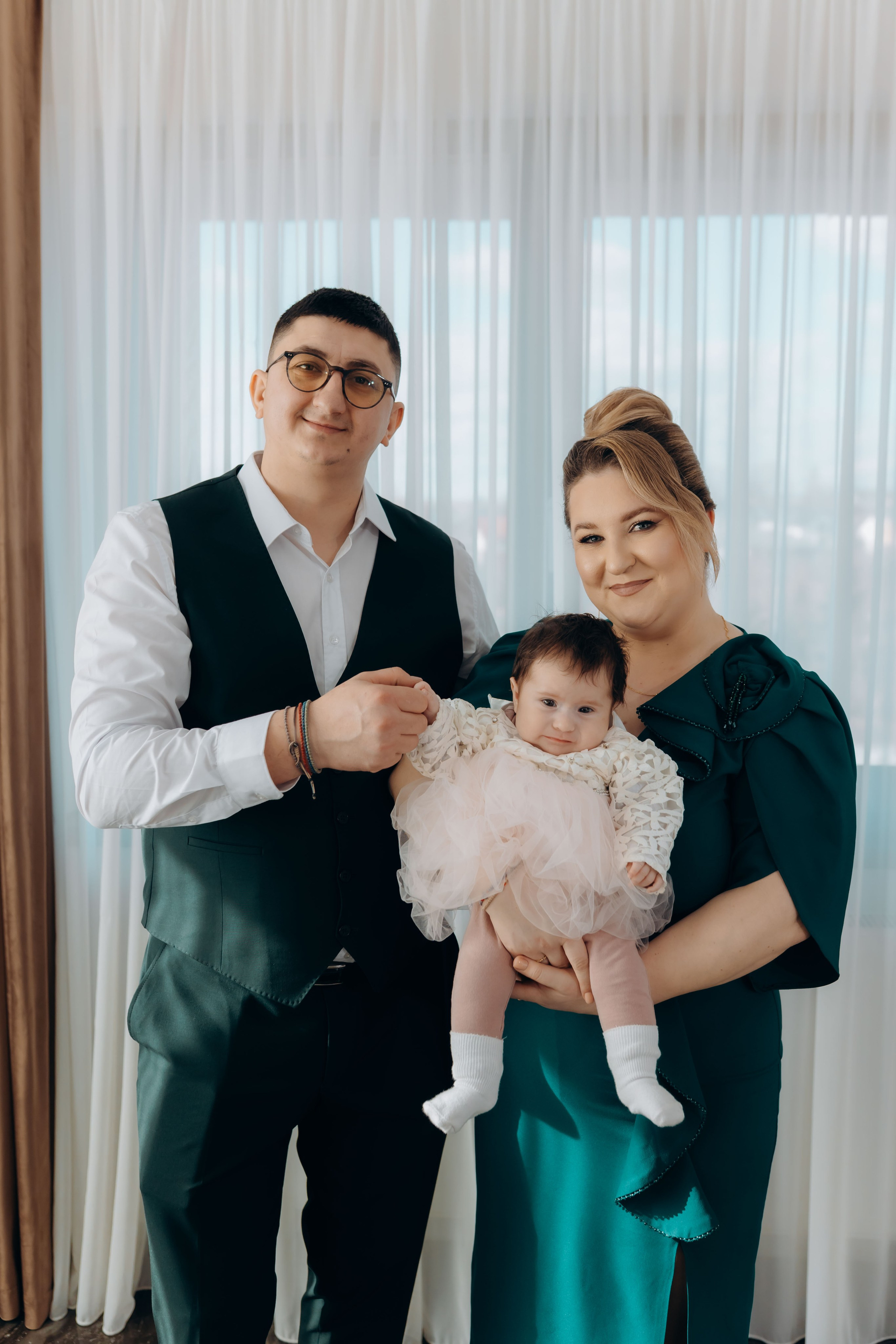 Povestea voastră, regizată de noi |Cristi Turculet Videograf Nuntă Suceava | wedding highlight. Servicii foto-video profesionale, pentru momente de neuitat