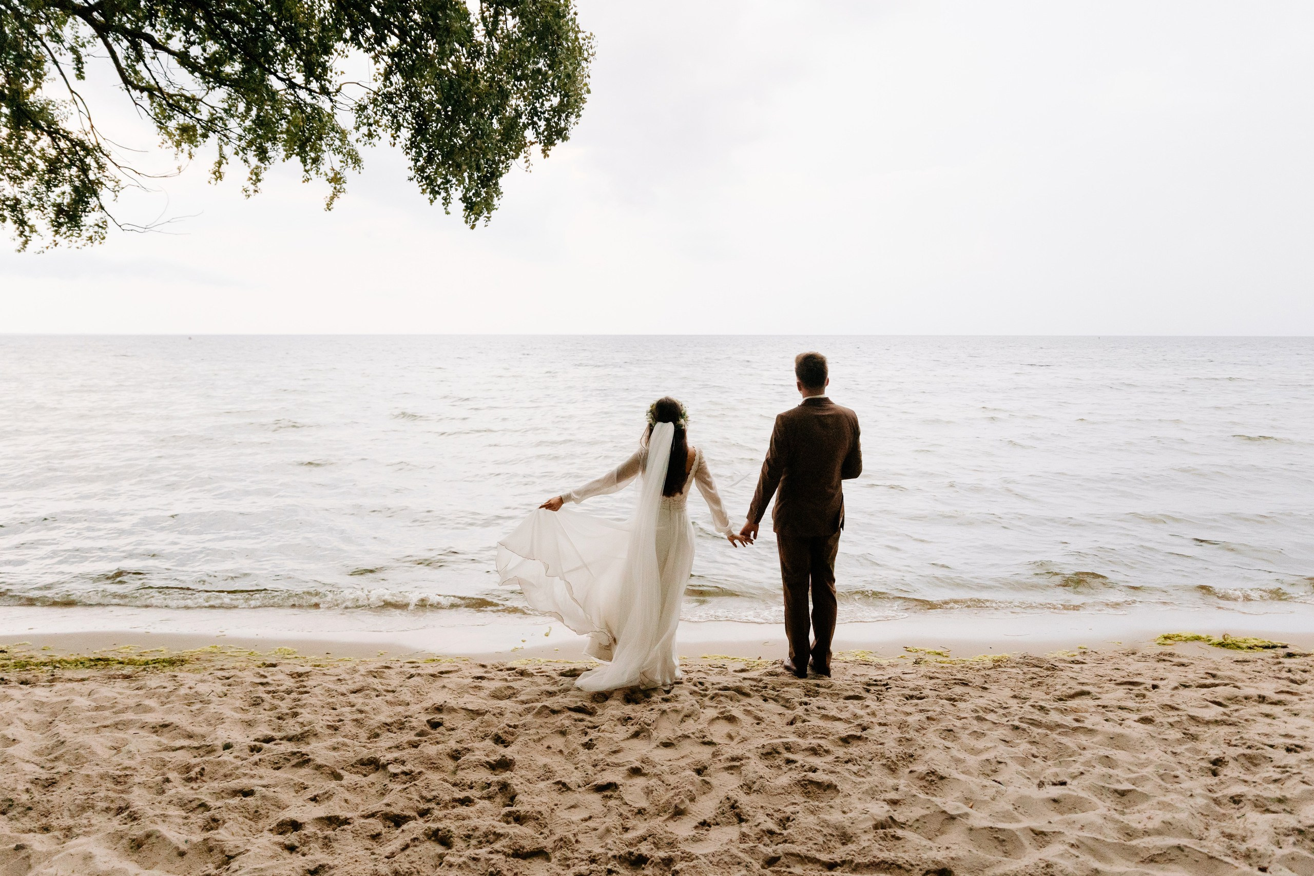 Laura ♡ Marcin. Fotograf Ślubny Warszawa - Sesje Biznesowe Rodzinne Eventy