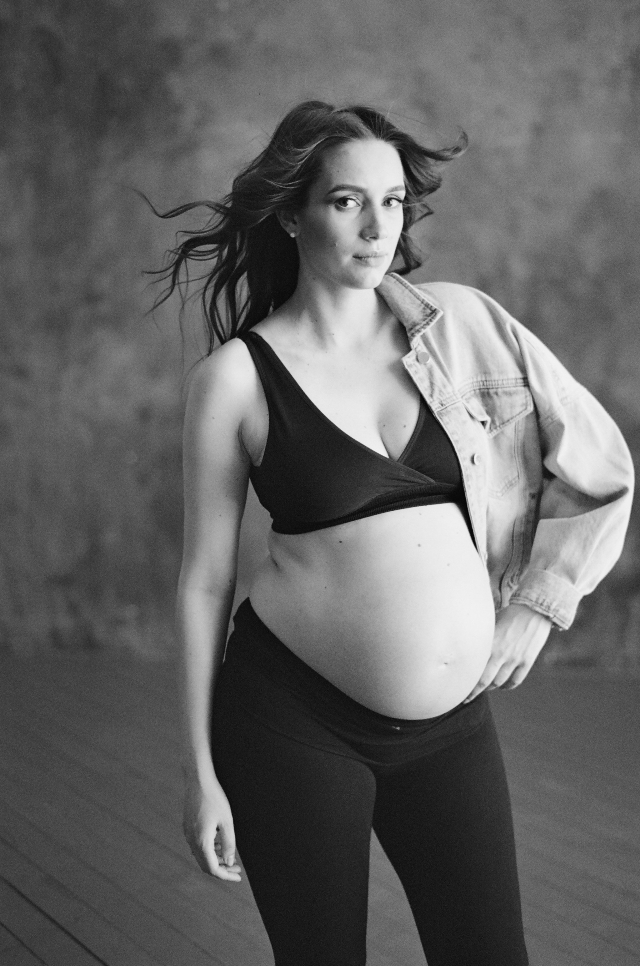 Pregnancy. Anton Mislawsky photographer and filmmaker