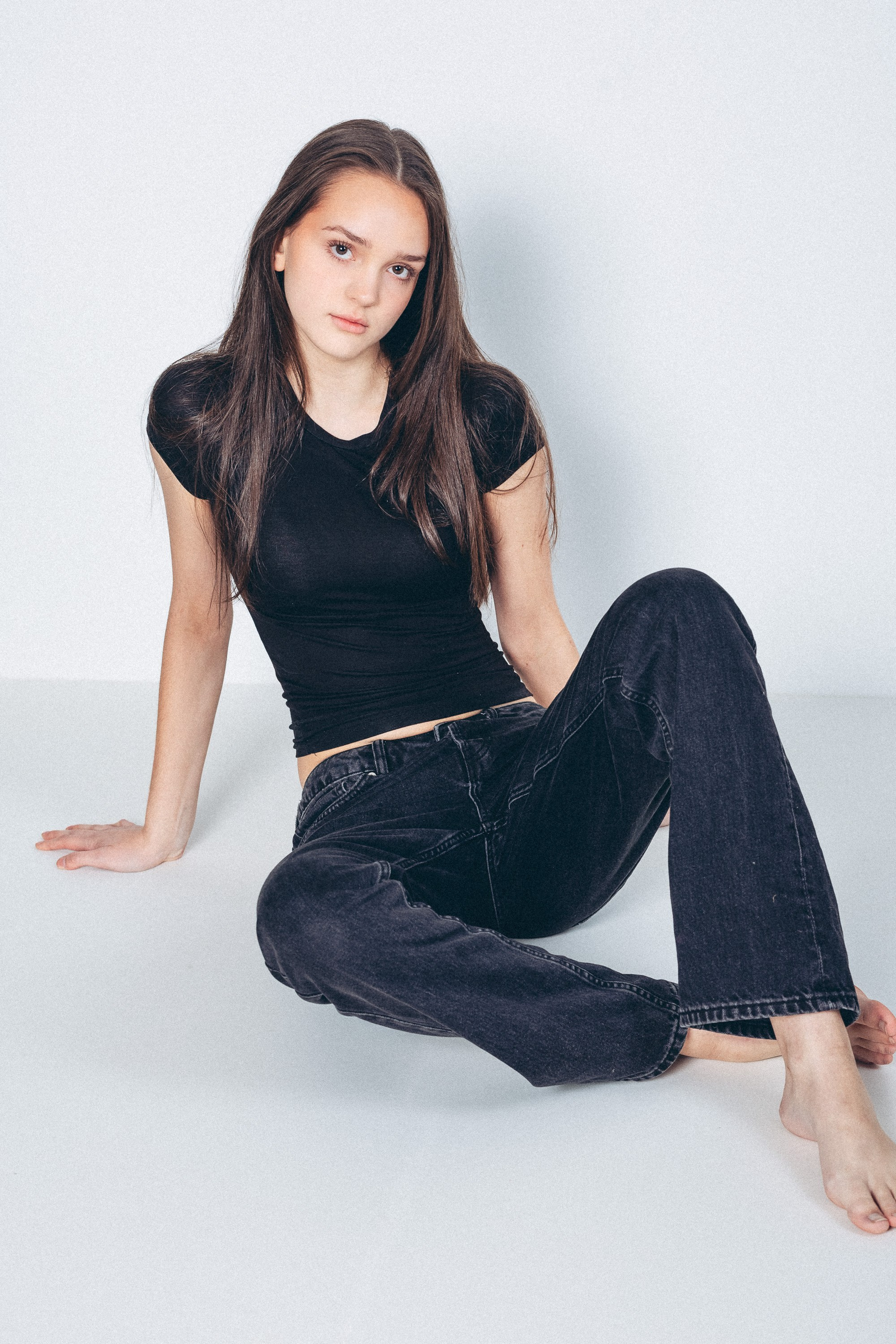 Mallikuvaus ● Unna. Valokuvaaja Lahti, Helsinki Elena Salonen