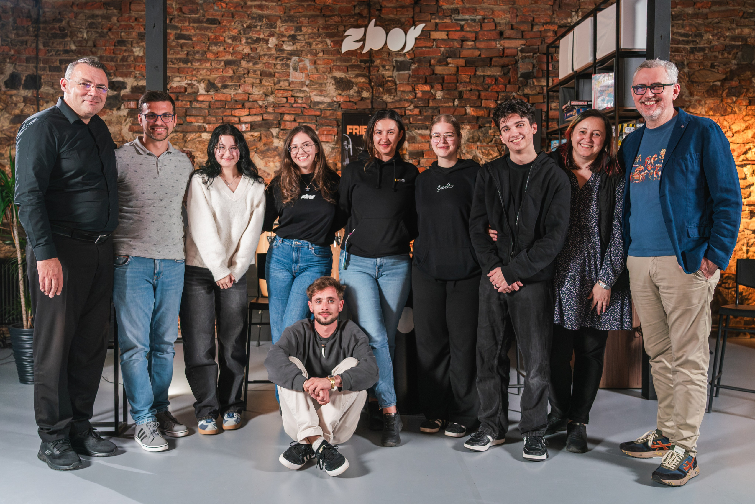 Friendly Fire Podcast | Zbor Hub Baia Mare. Dani Vaida