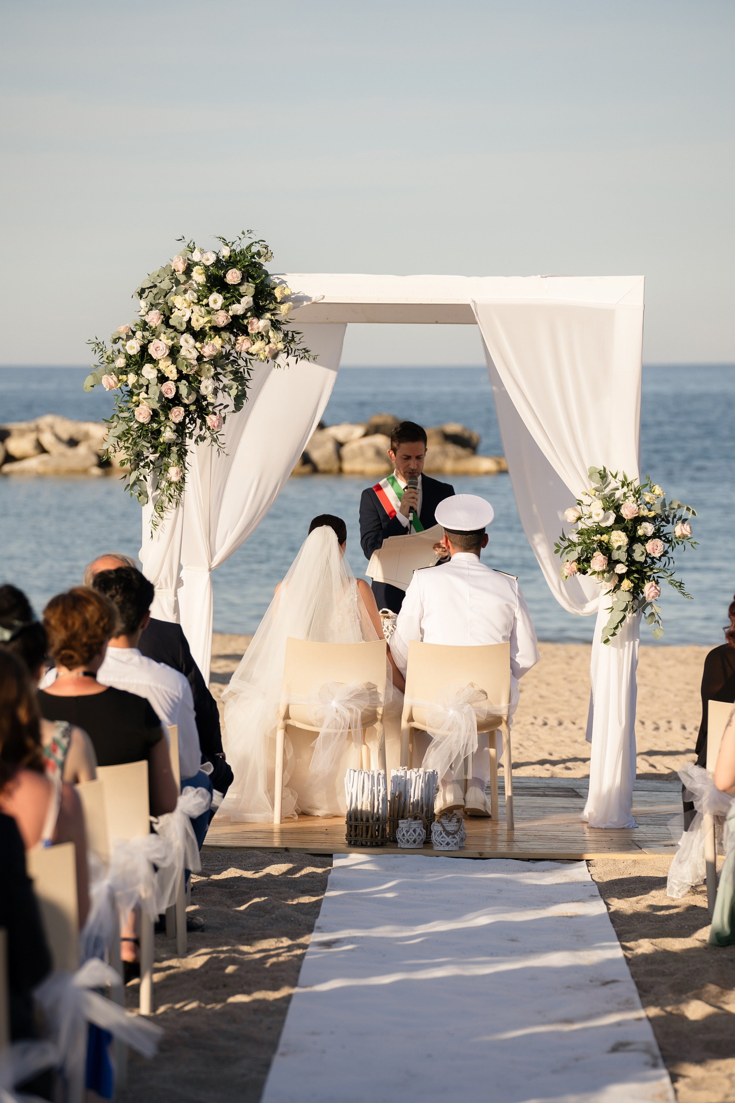 Valentina&Armando. Wedding on the beach. Family and wedding photographer in Italy Olga Kulikova