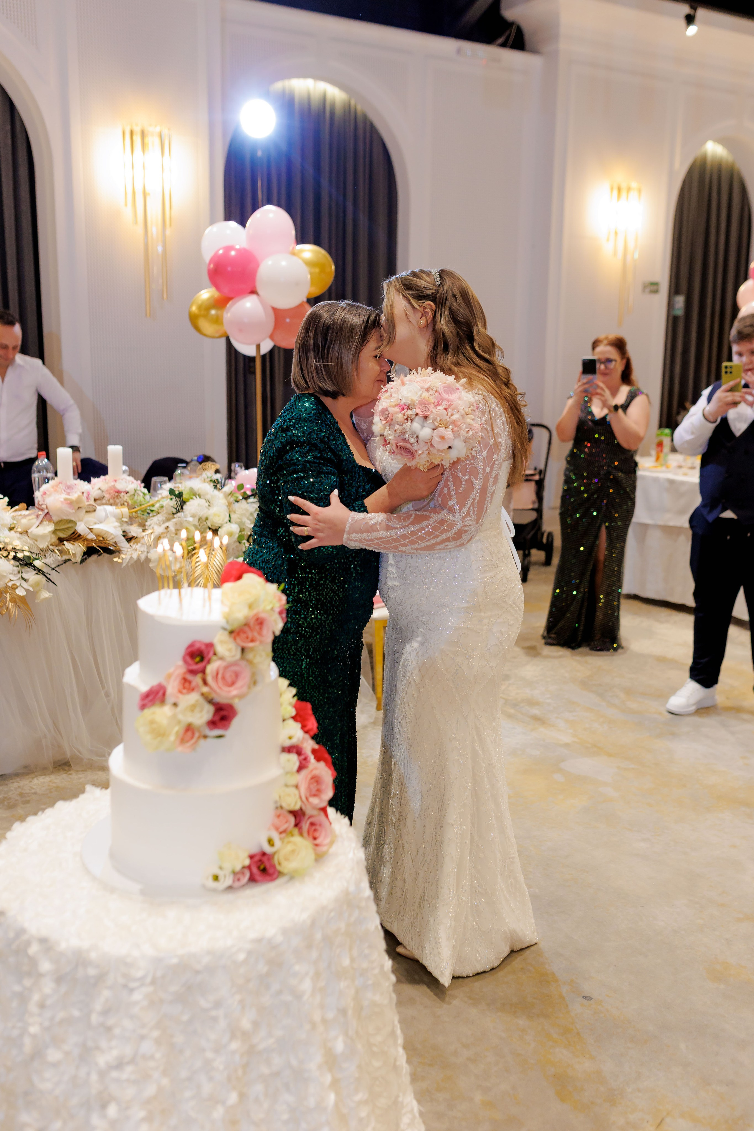 Povestea voastră, regizată de noi |Cristi Turculet Videograf Nuntă Suceava | wedding highlight. Servicii foto-video profesionale, pentru momente de neuitat