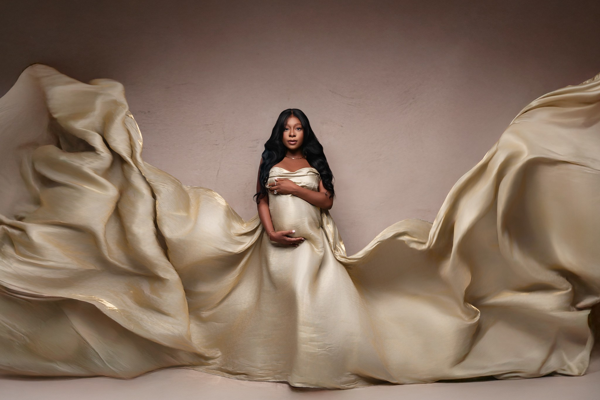 TAJ Maternity Photoshoot. Professional family, maternity & newborn photographer in North Charleston, SC, creating timeless portraits