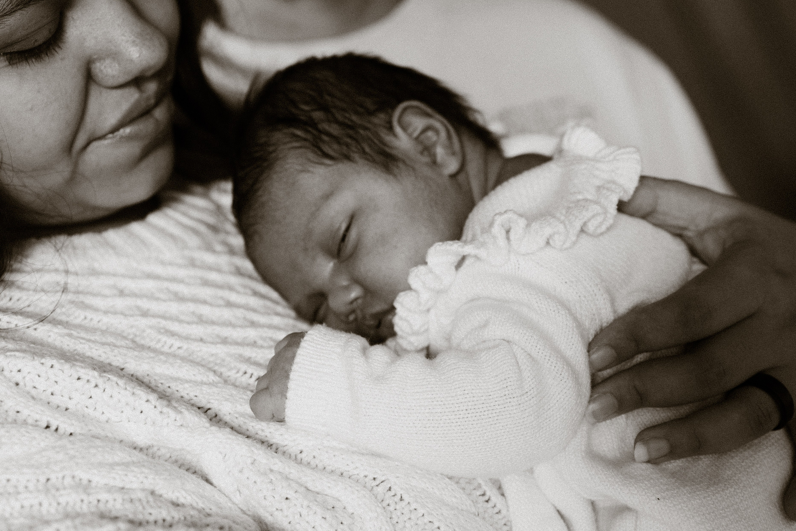 Newborn lifestyle documentary photographer