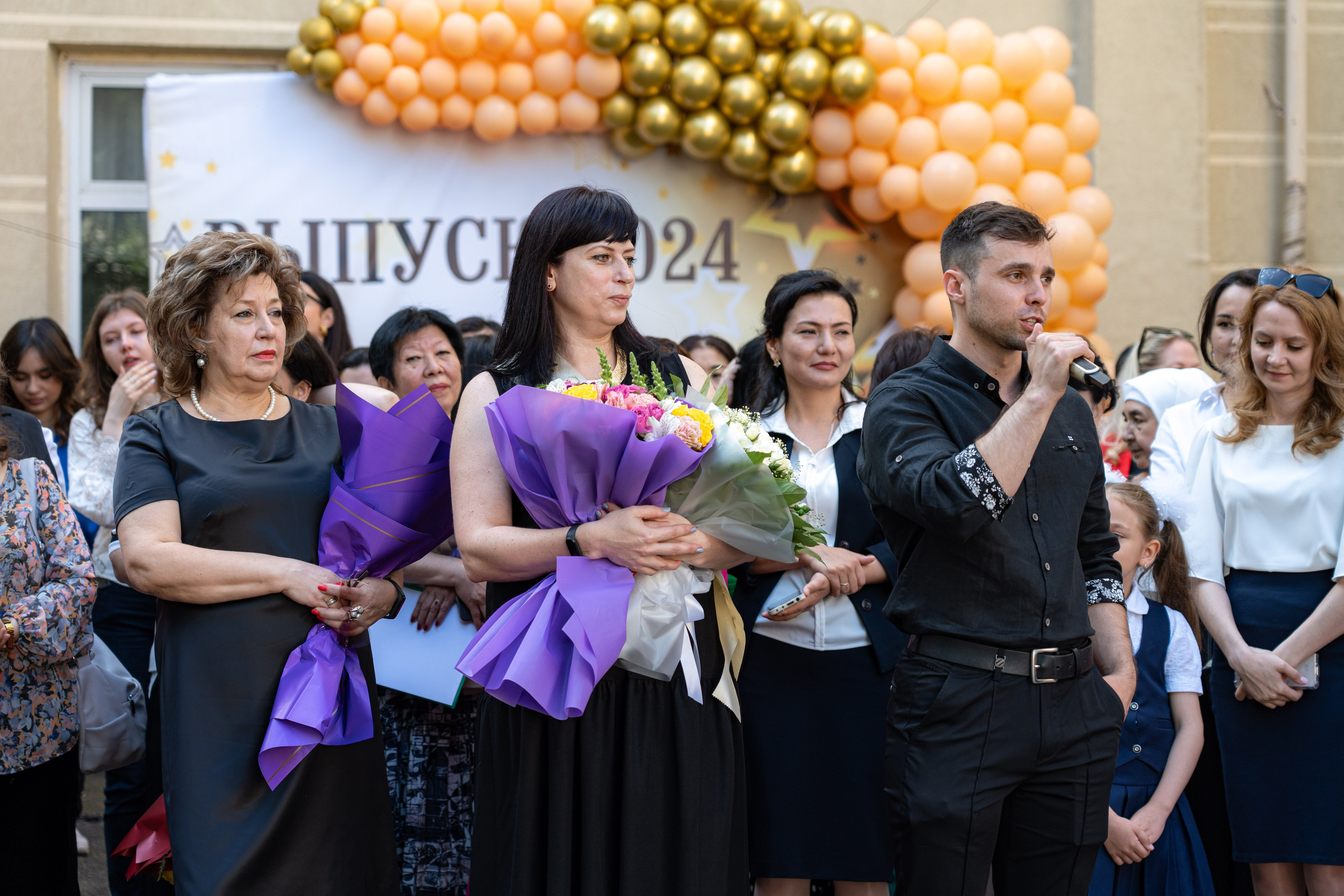 «Последний звонок» в школах Ташкента. Георгий Намазов | Фотограф в Ташкенте