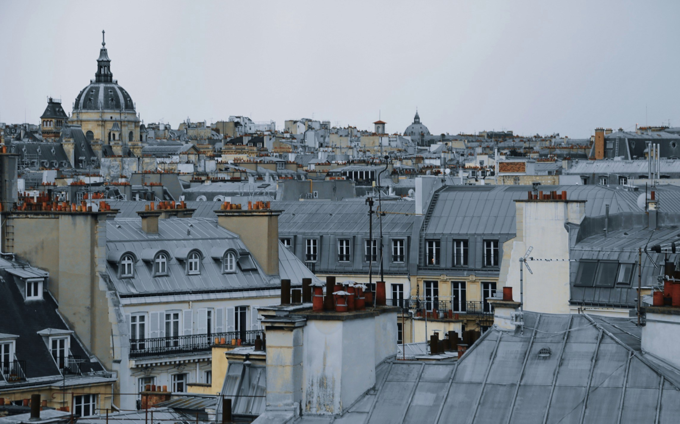 FEEDBACK. Portrait photographer in Europe. Aurora Balear in Balearic Islands, woman portrait photographer. Work in Spain