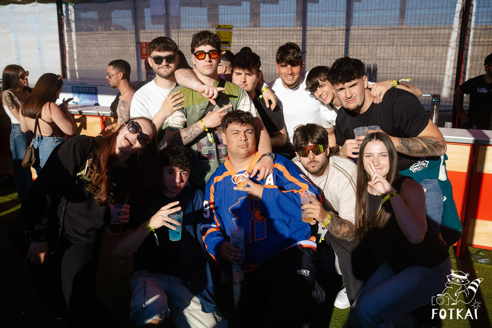 Costa Sonora 2026 Alicante Día 1 Fotos — encuéntrate en fotos y busca amigos del festival | FOTKAI