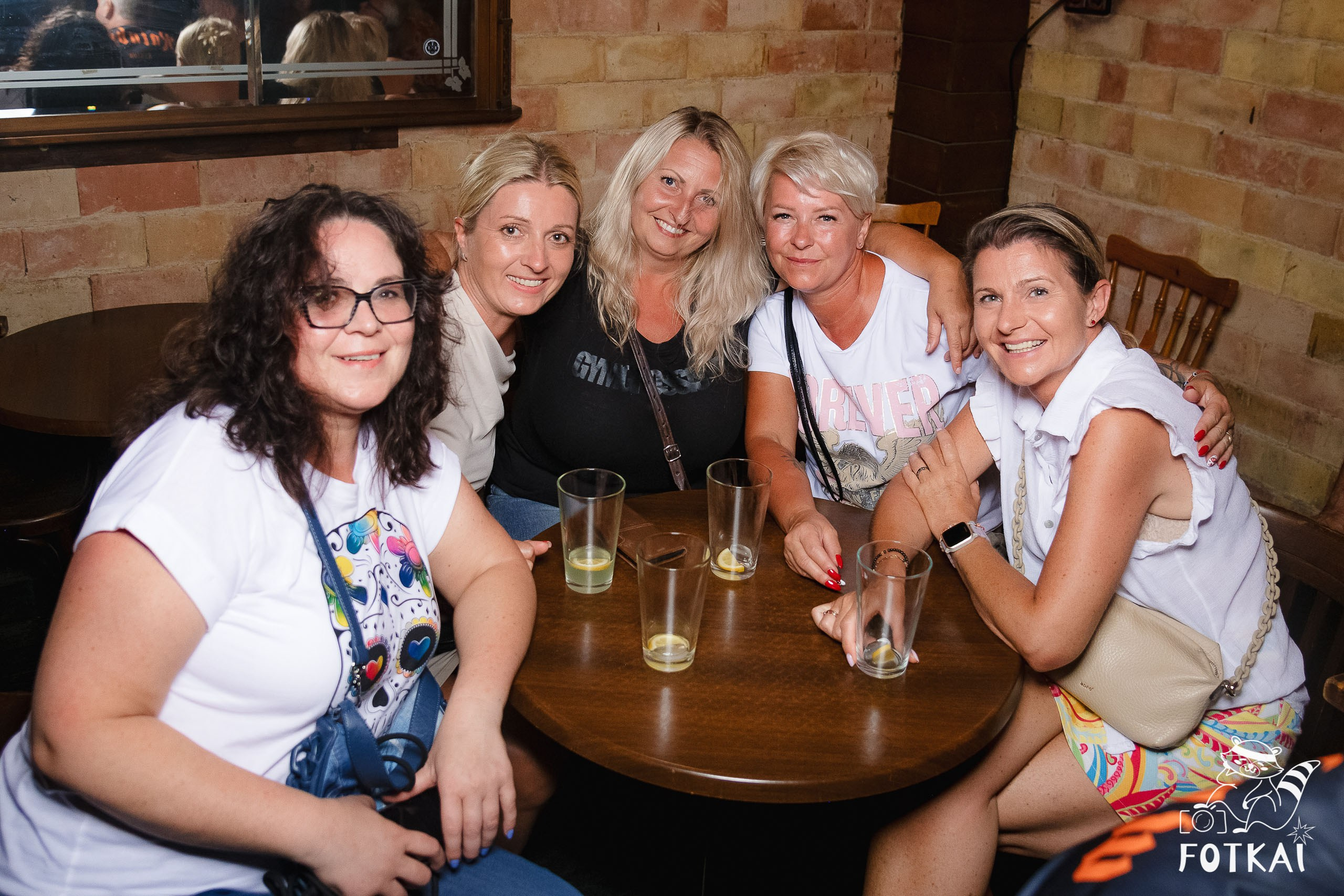 El Paso Rock Bar Torrevieja: Reportaje fotográfico 29.08.25 | FOTKAI