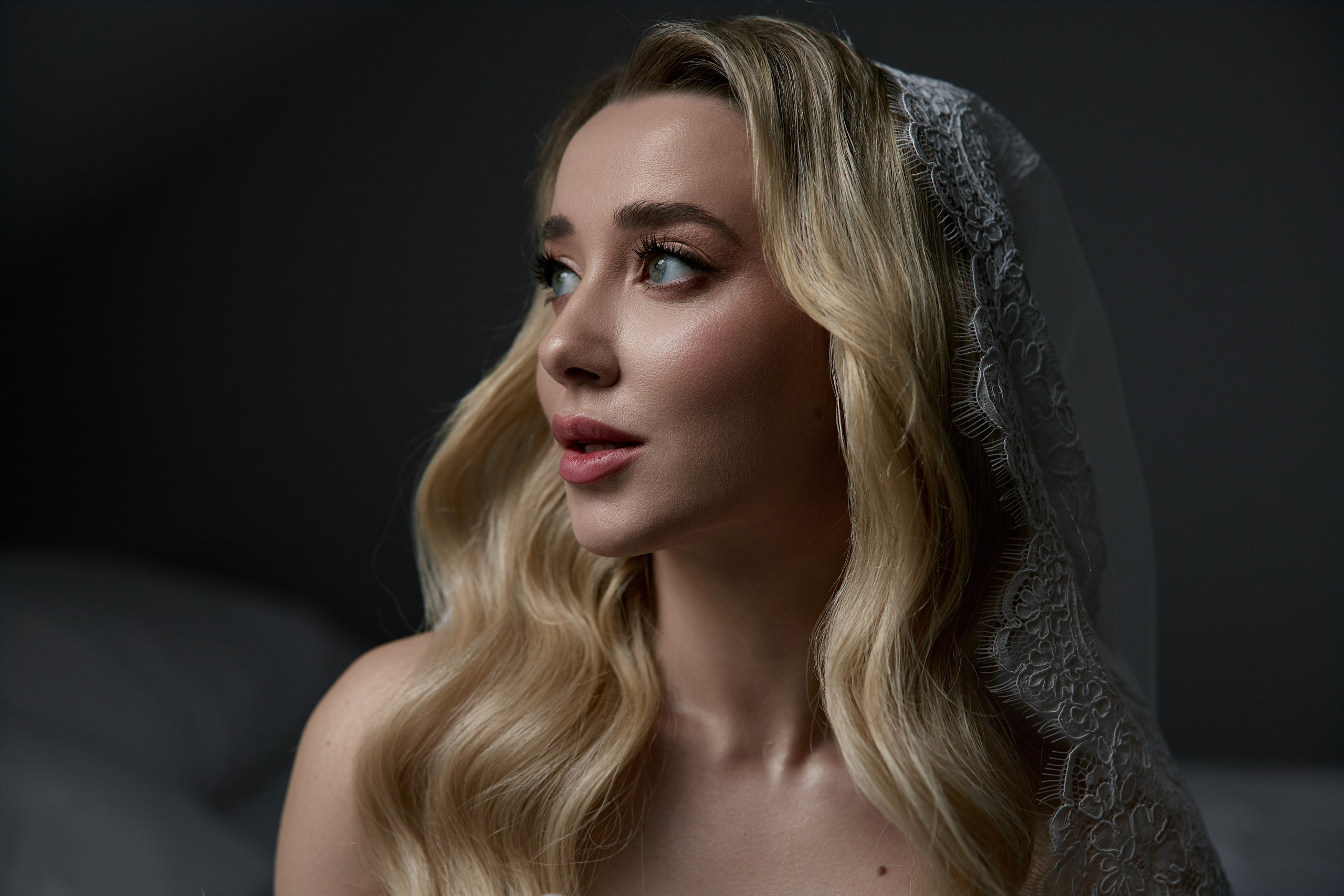 Natalia & Roman. Dworek przy lesie. Fotograf ślubny i rodzinny w Krakowie Yana Klymova