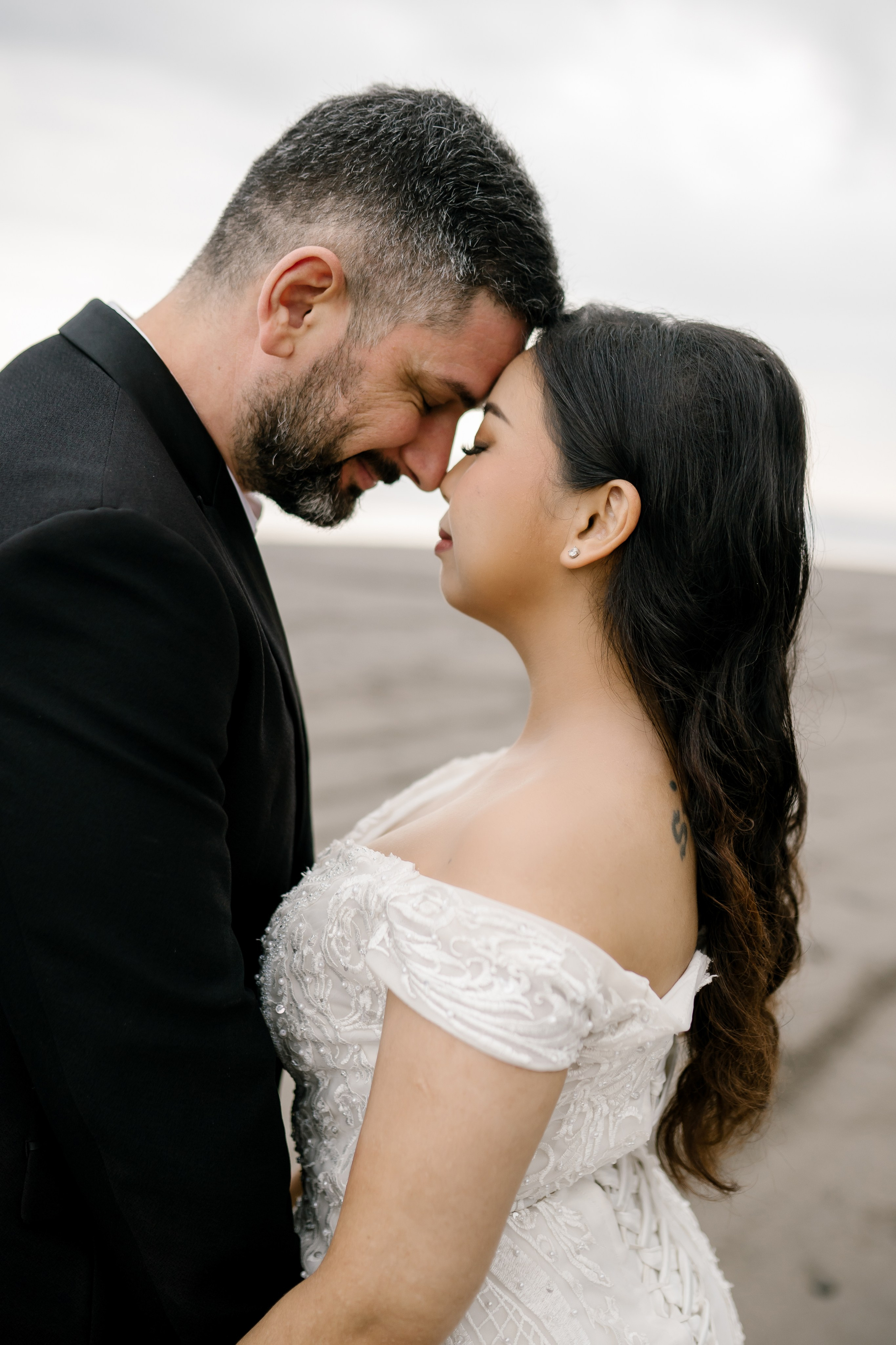 Honeymoon Photoshoot in Bali. Female Photographer in Bali