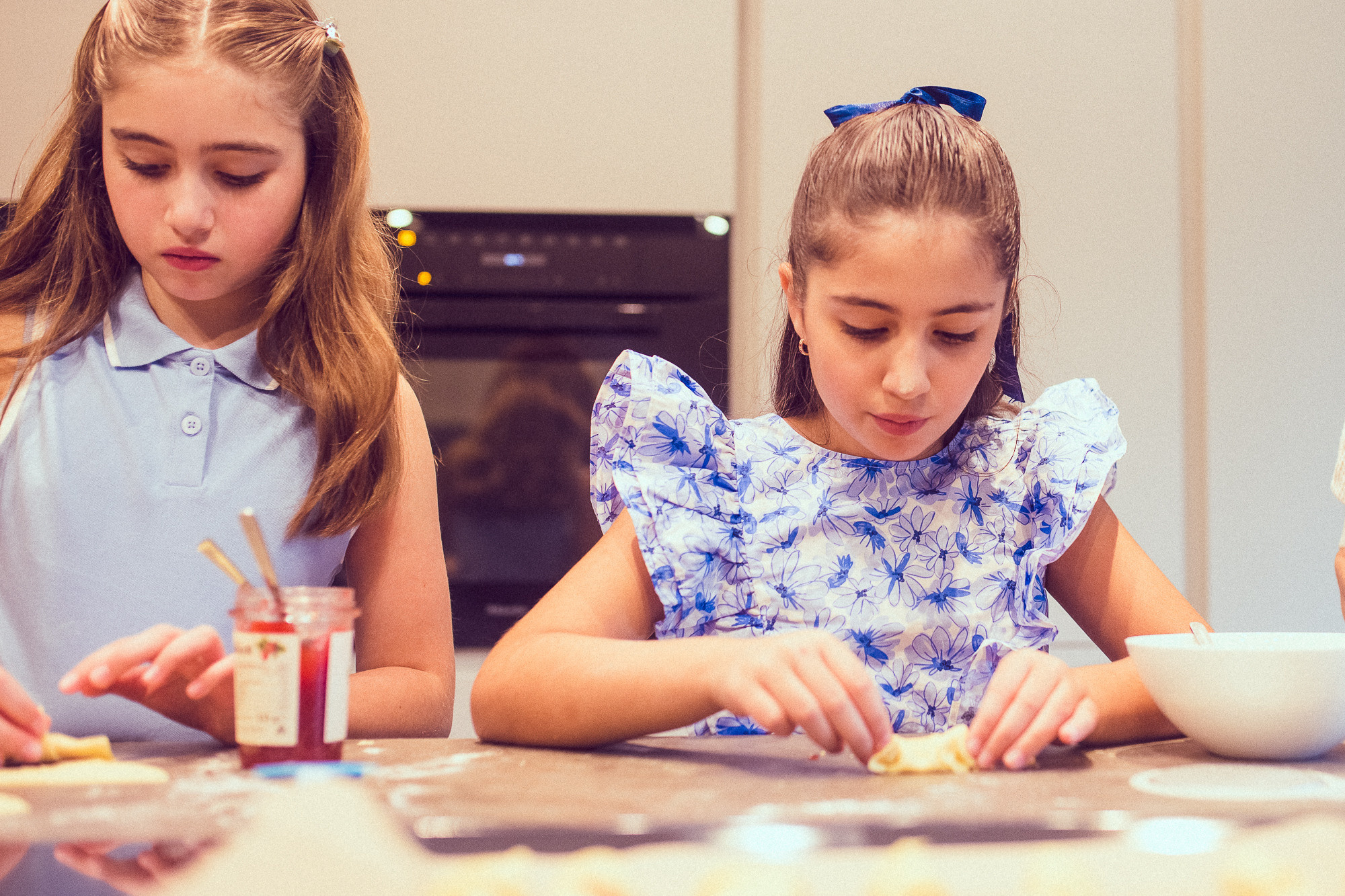 Backen macht Spaß!. Hochzeitsfotografie in Berlin Nataliia Schütze