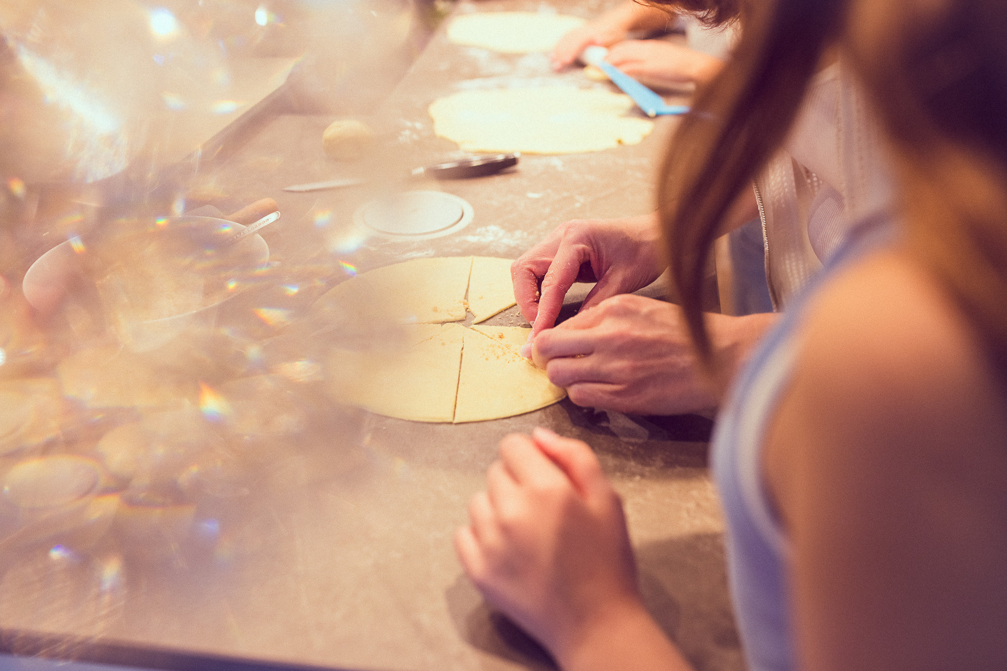 Backen macht Spaß!. Hochzeitsfotografie in Berlin Nataliia Schütze