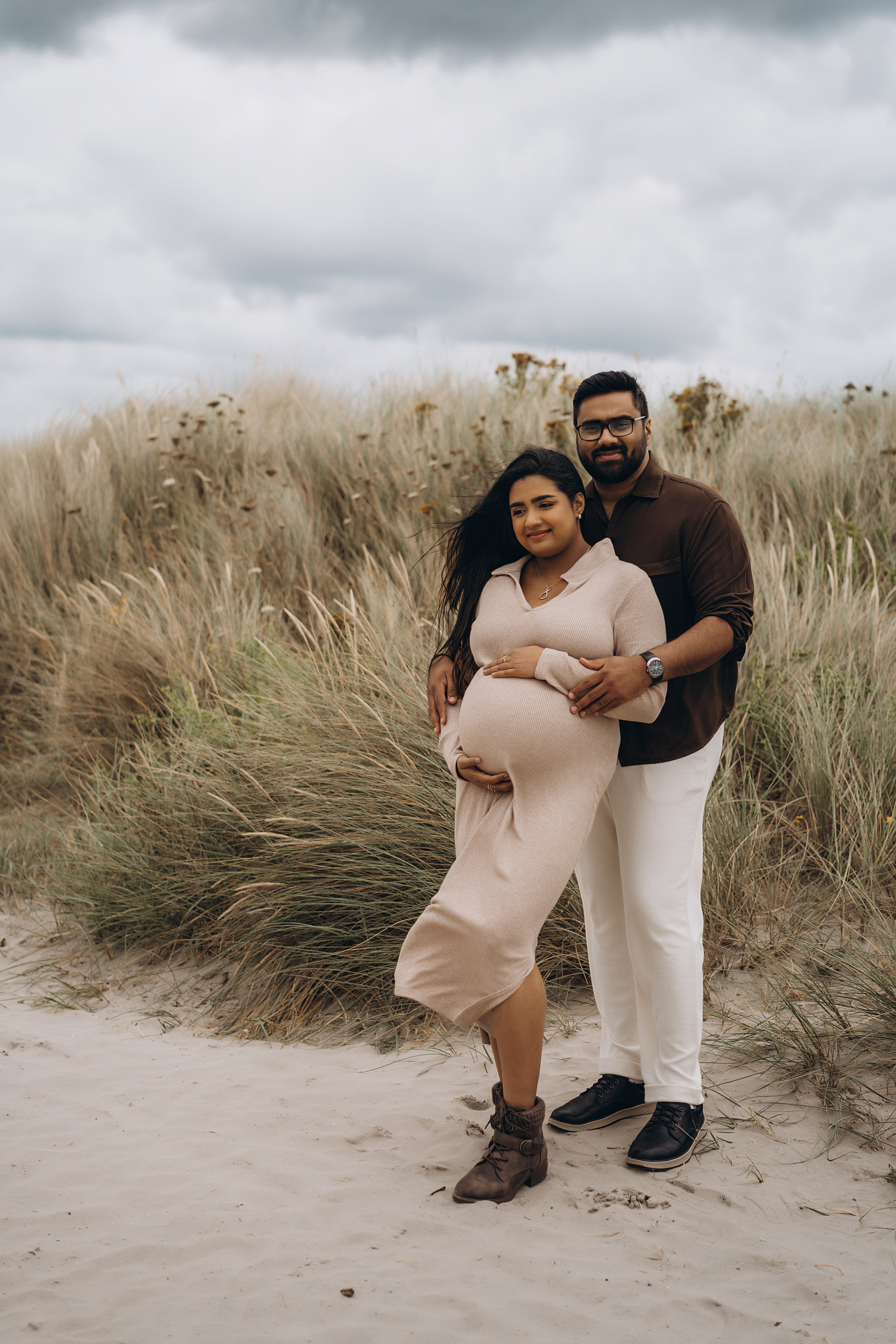 Meera: Bull island. Maternity/Love story/Wedding photographer