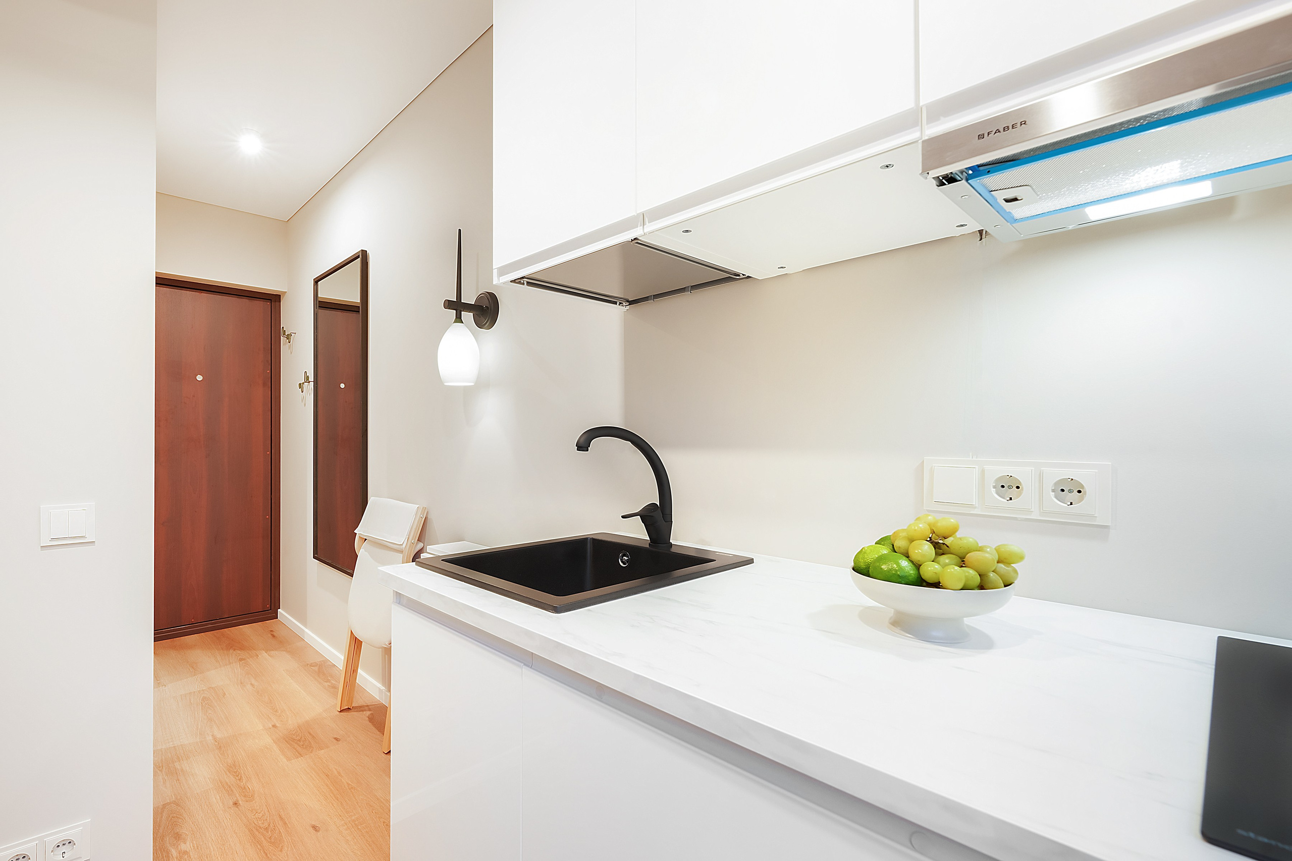 Birželio g. 9. Elina Sapiega fotografė Vilniuje