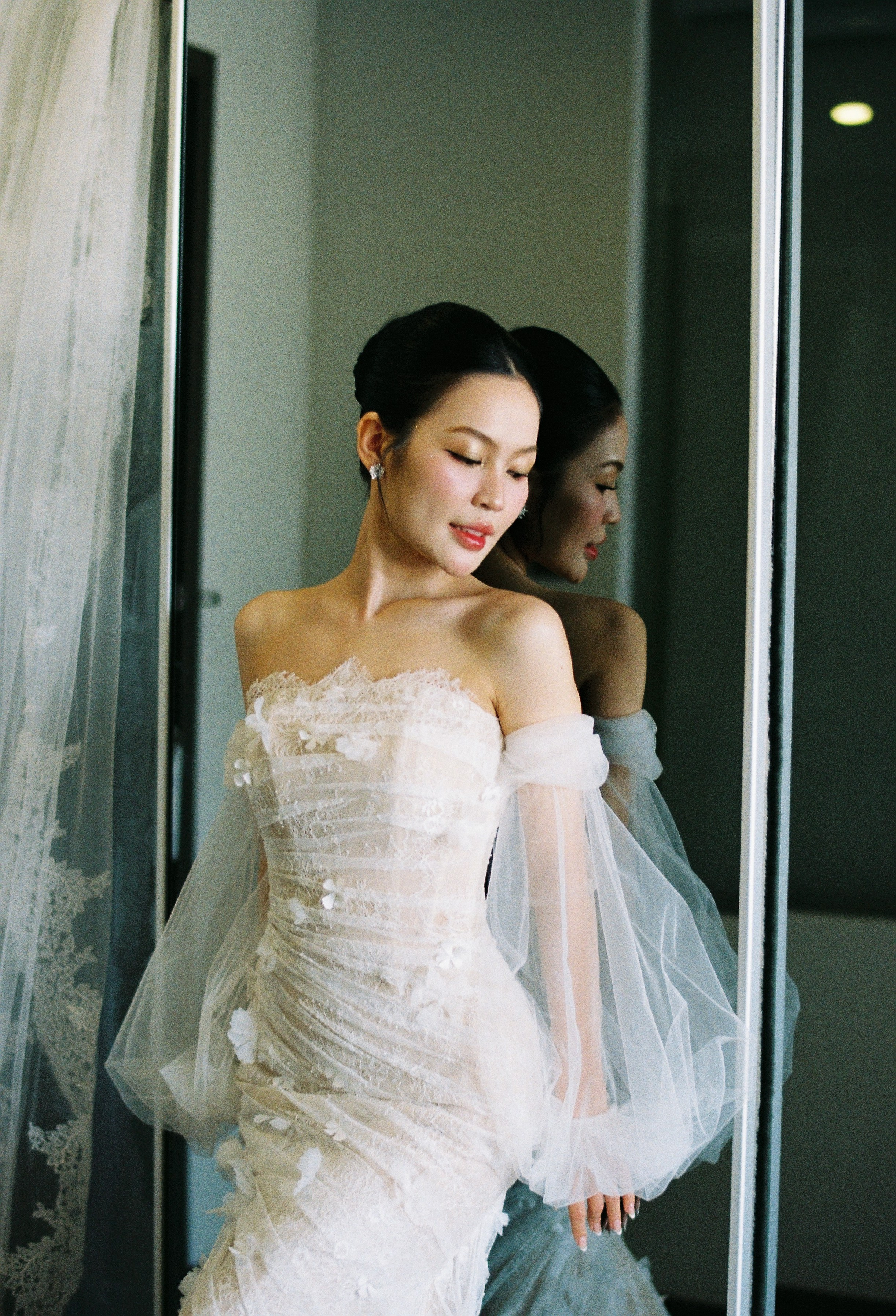 Nghĩa & Thảo. Cam Images