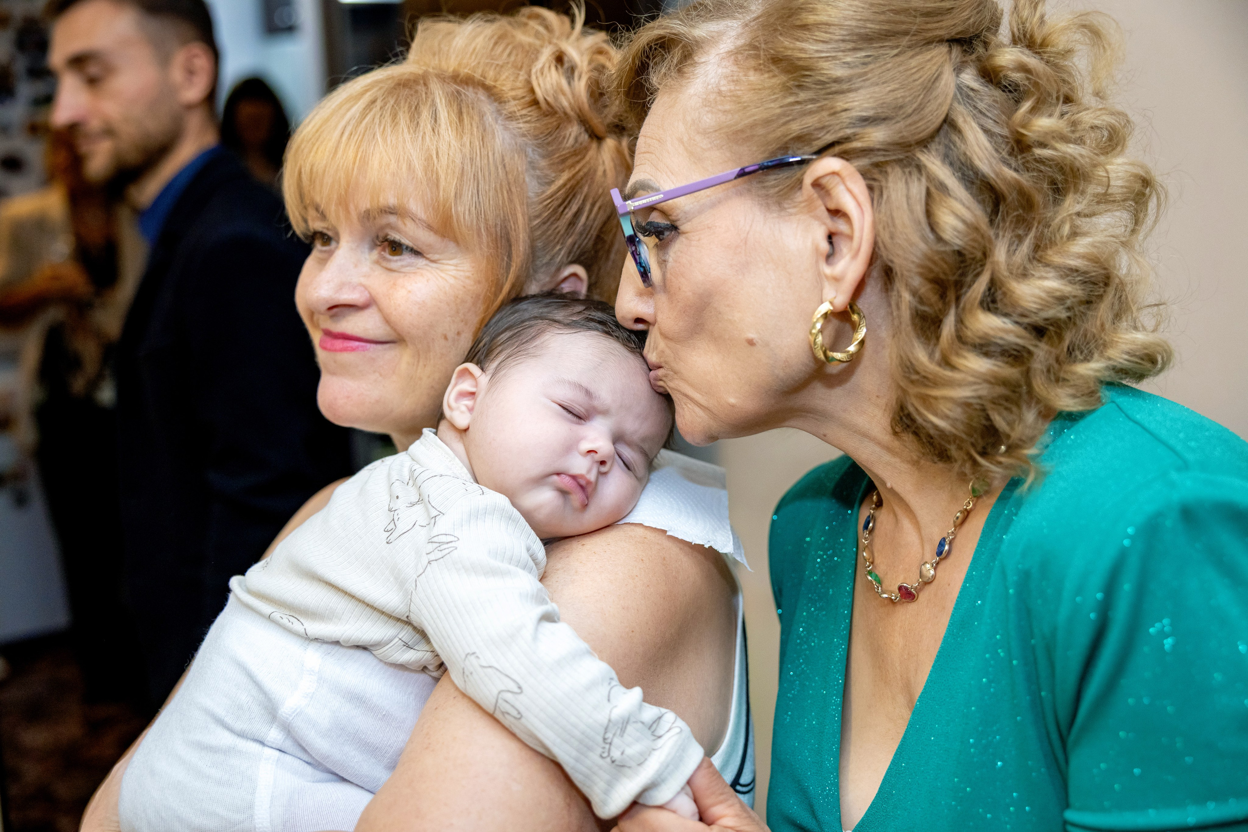 Andrei Sebastian. Moments By Gub