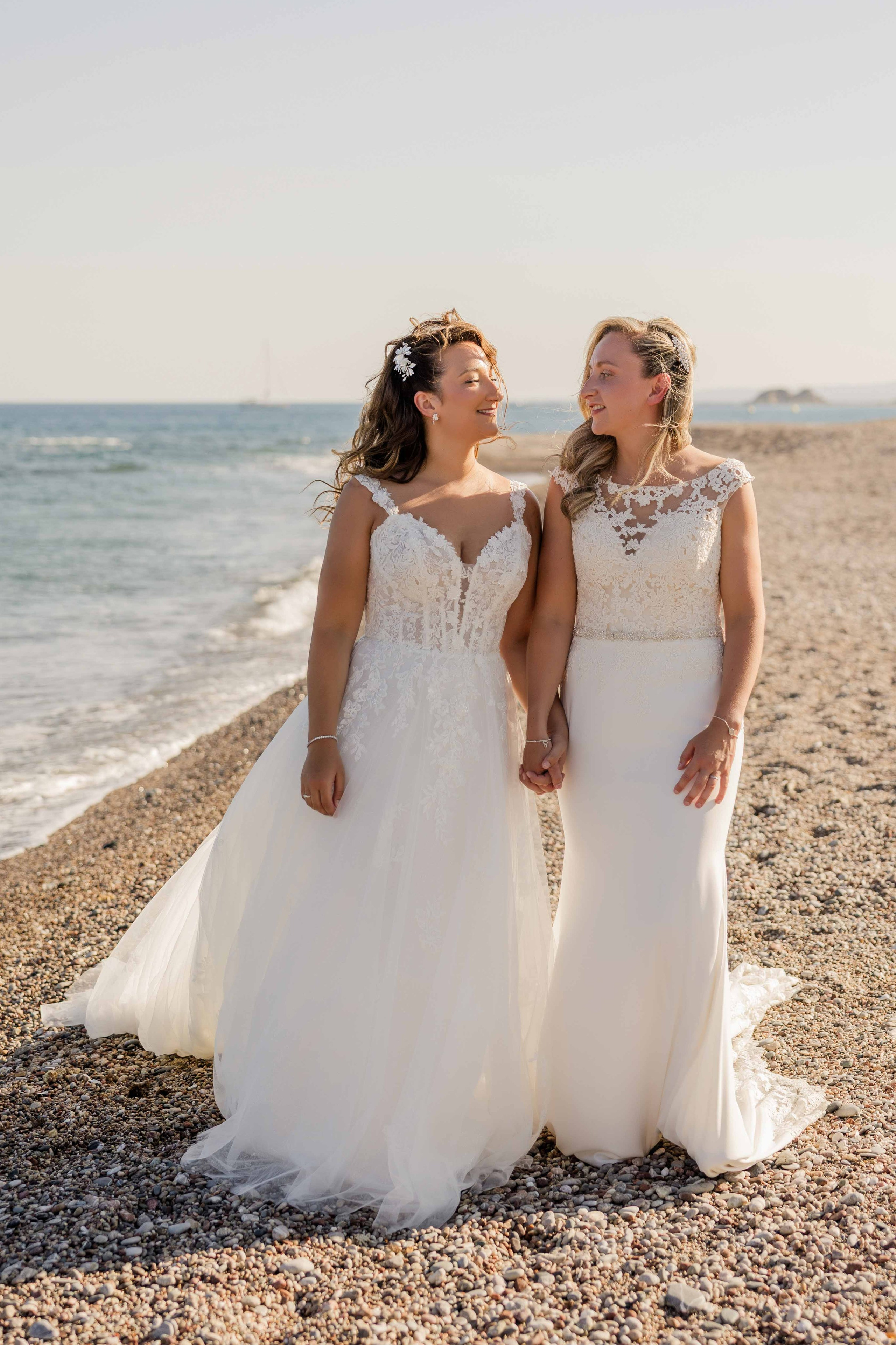 | Carly & Eimer |. Photography in Rhodes