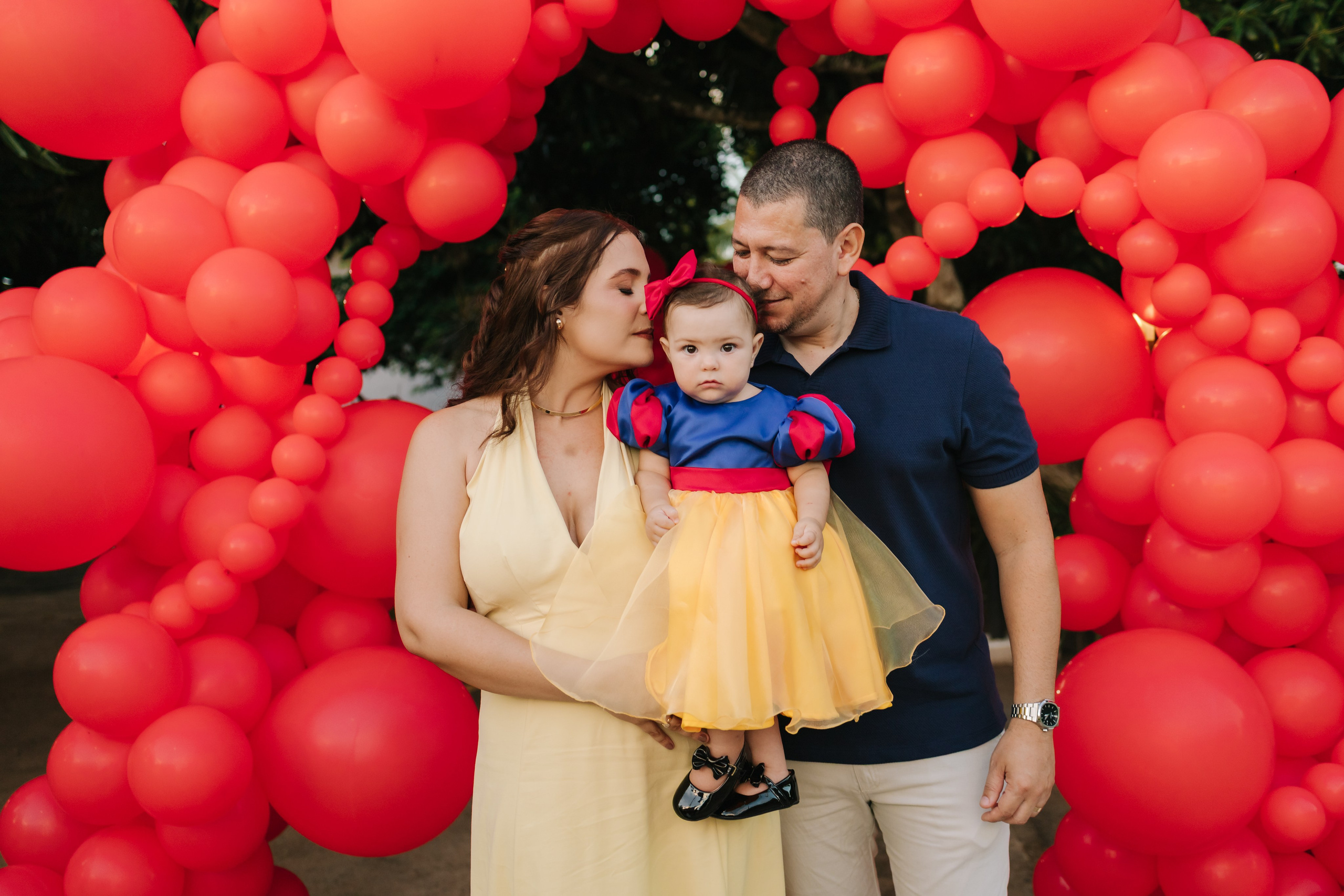 Helena — 1 ano. Fotógrafo Richard Silvestre — Casamentos na Bahia