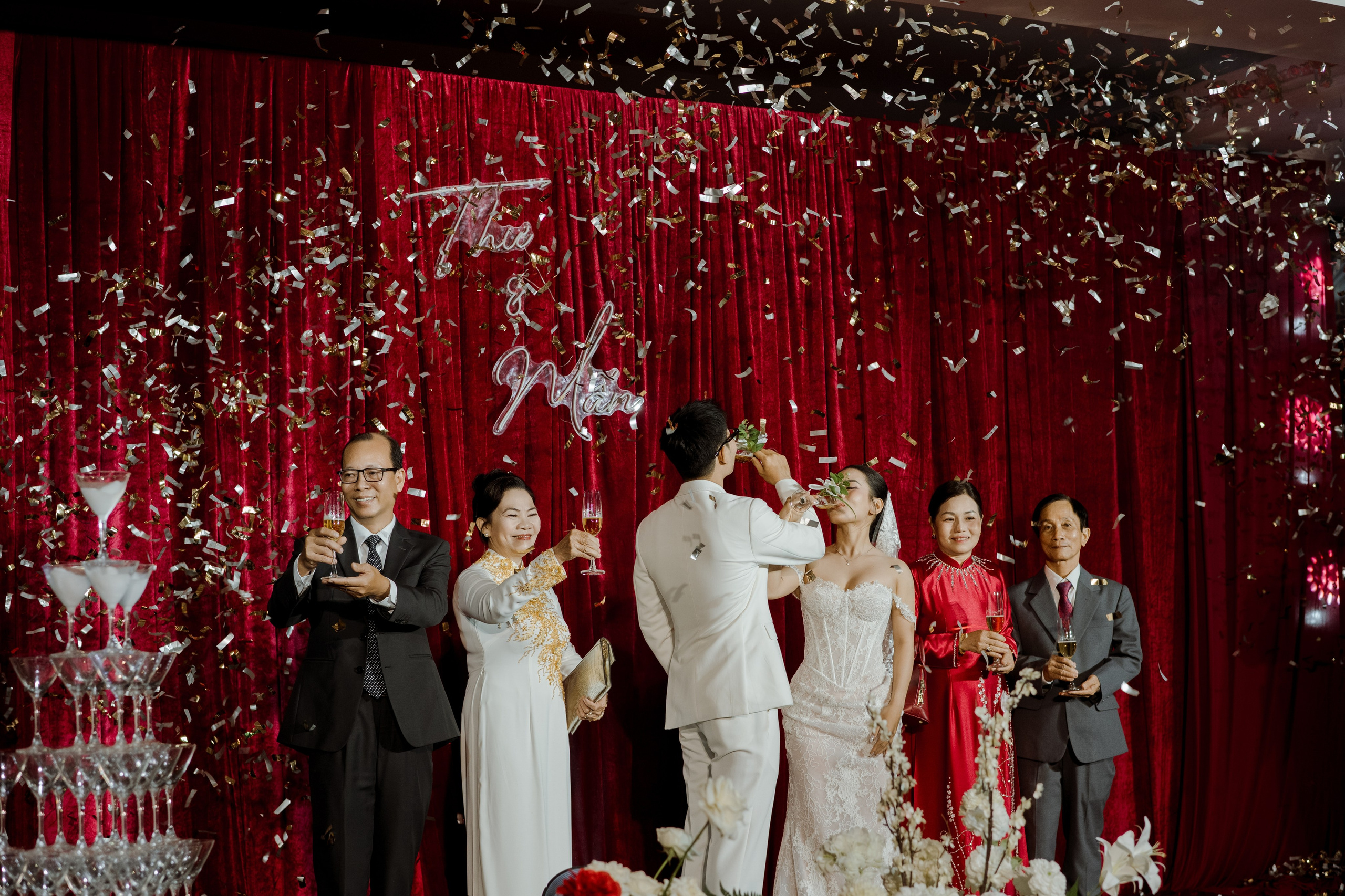 Man + Thu | Photojournalism. BenColor Studio