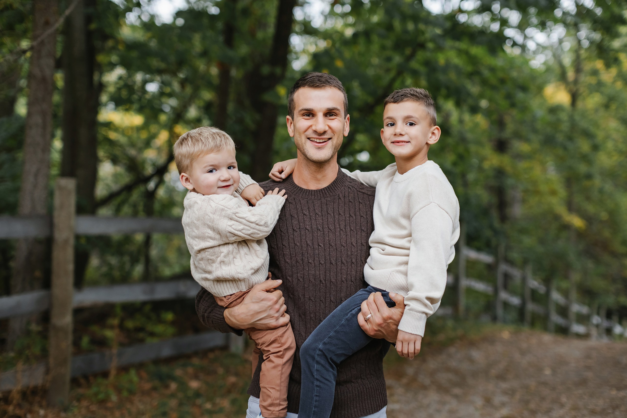 10.18.25 Family Photoshoot. Wedding family event photographer in Chicago Nick Yushevich