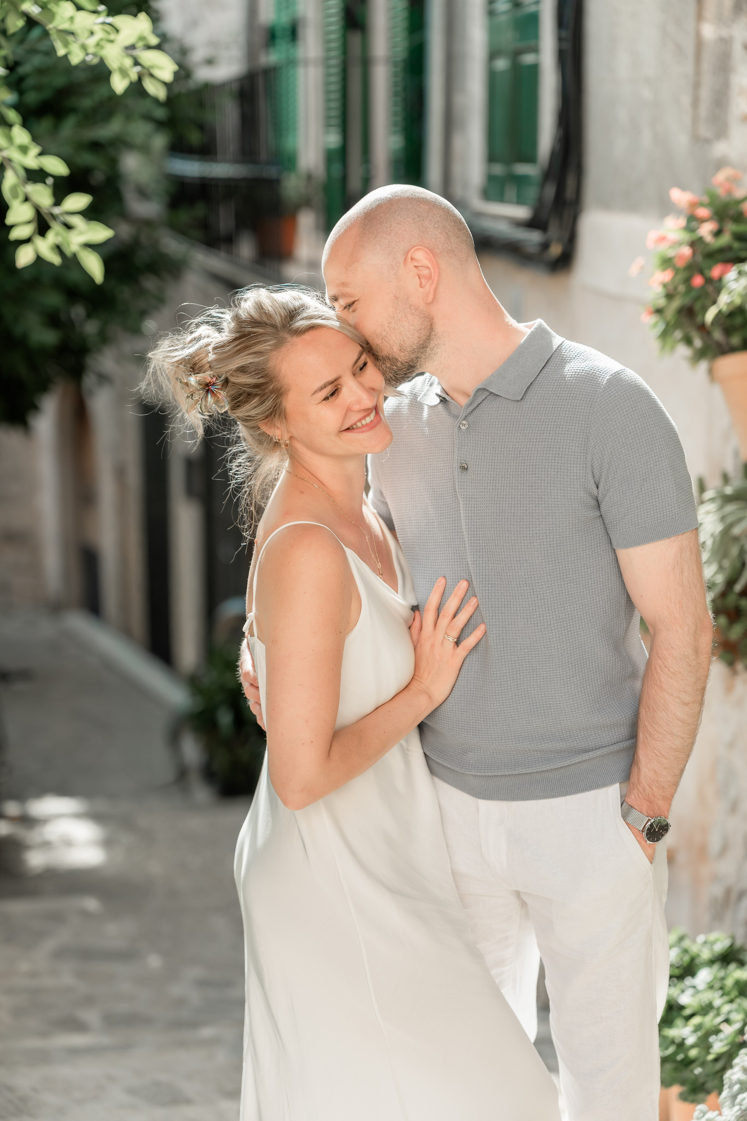 Love Story in Valdemossa. Deine Fotografin auf Mallorca für Familien und Business