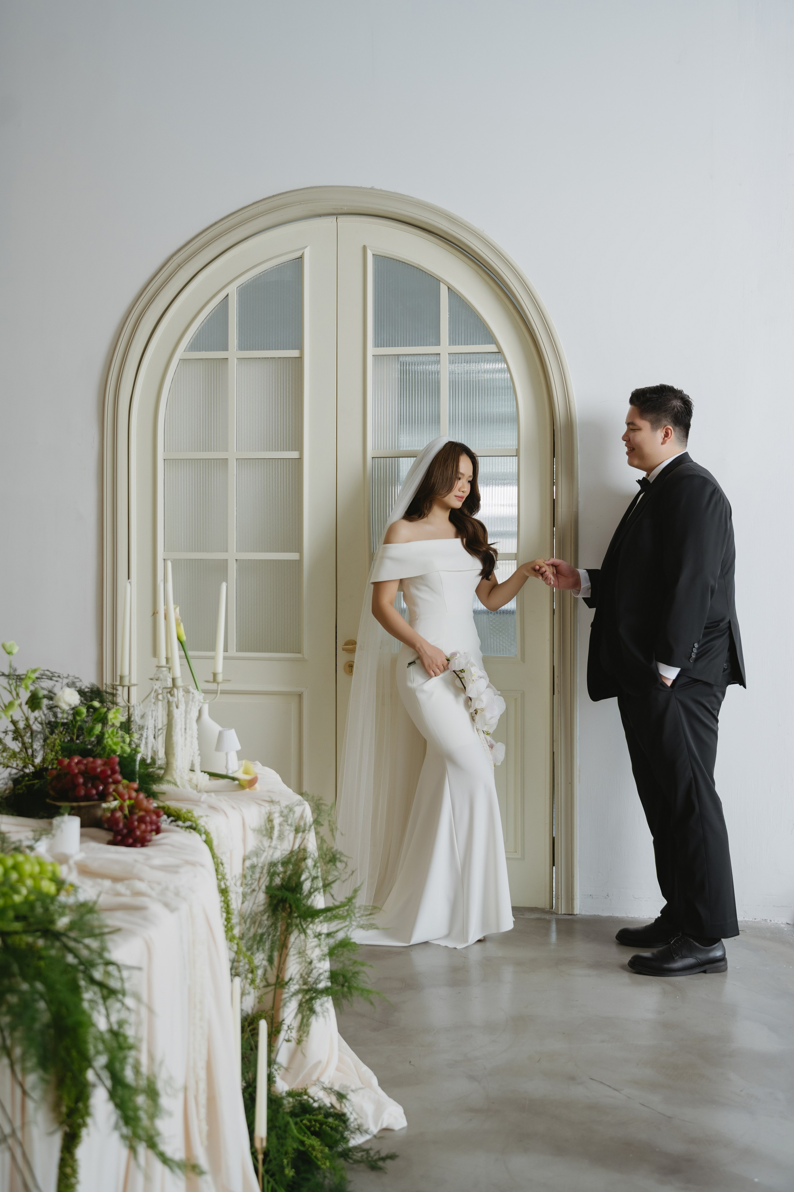 DANG & NGHI wedding photoshoot in studio. Anns wedding photography