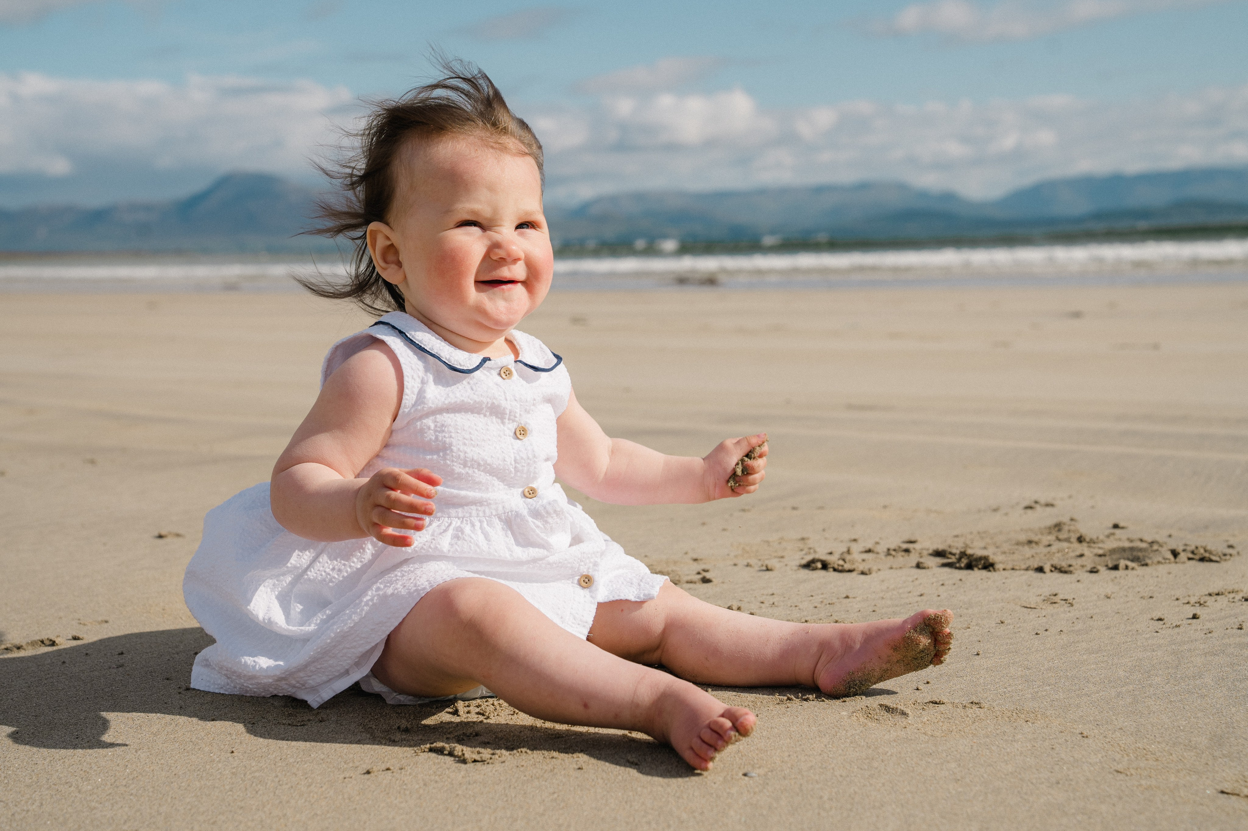 Darya and Mia at the ocean. Wedding and family photographer Ireland
