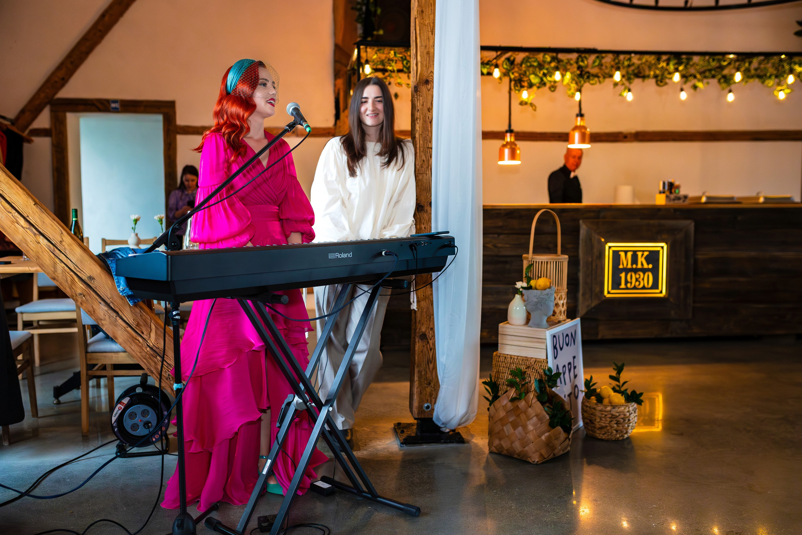 Petrecere Raluca si Paul. Ionut Brehuescu — Fotograf