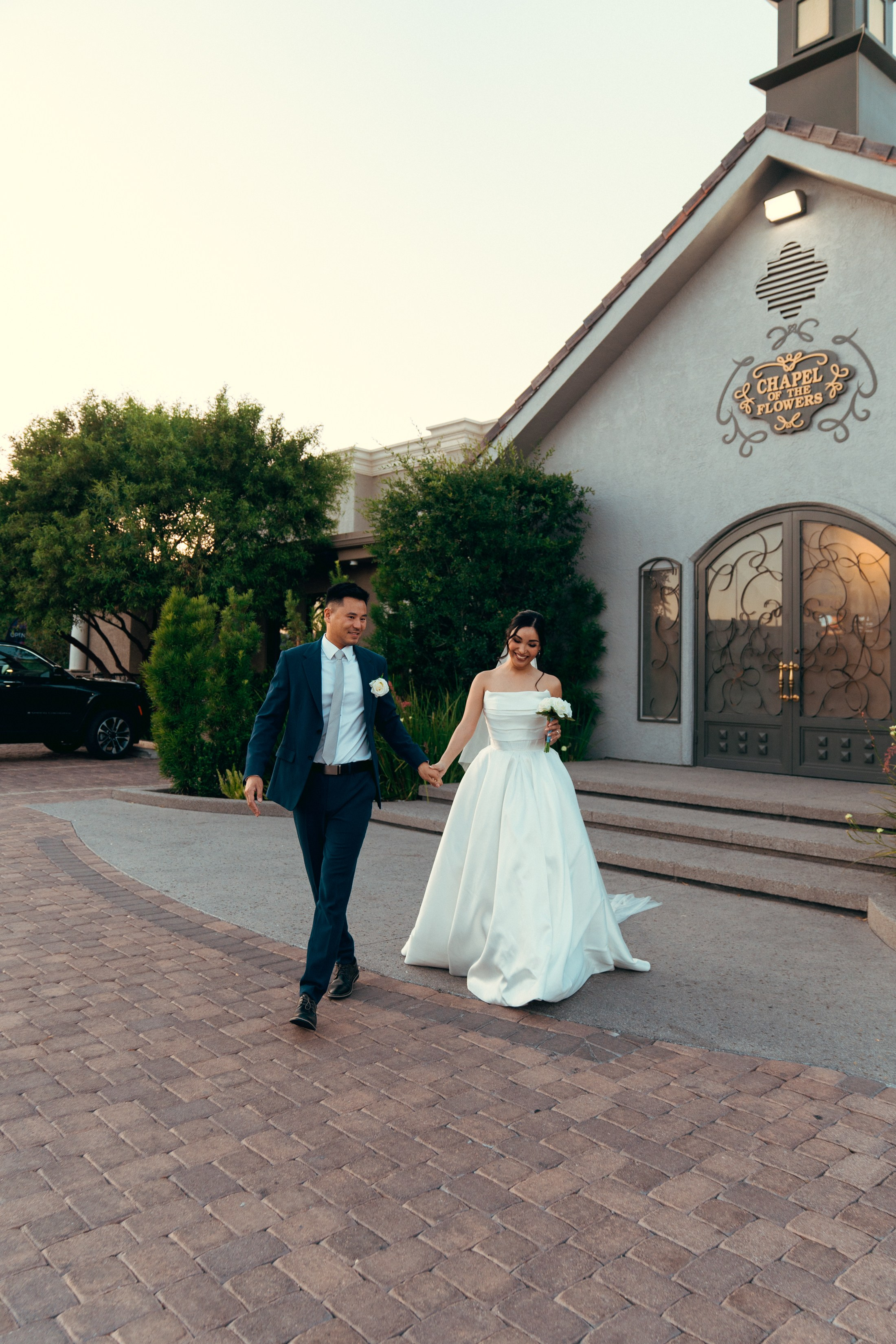 Anjeli&Asher. Wedding & elopement photographer Viktoriya Kravtsov. Las Vegas