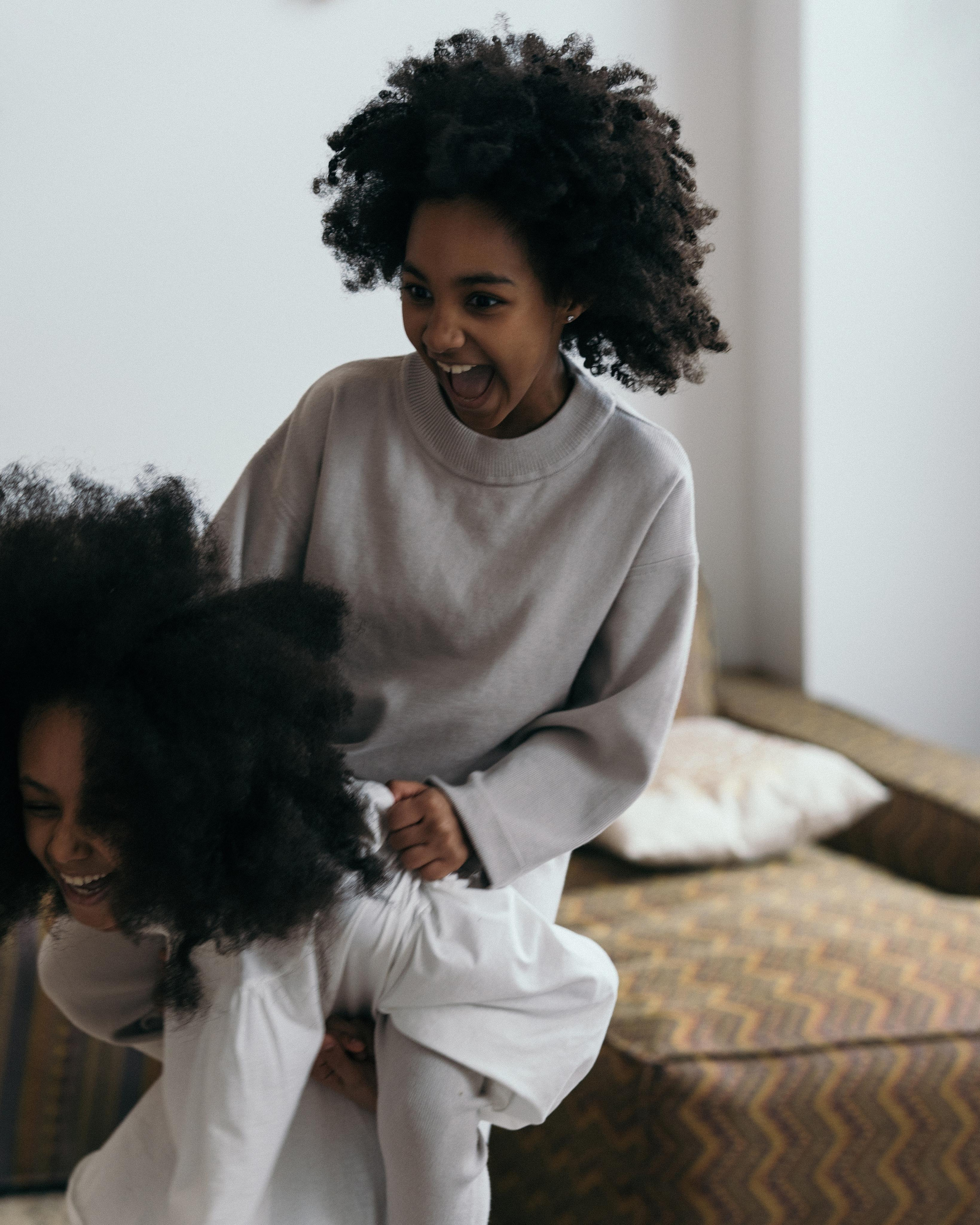 Sisterhood. Elena Pretzner Photography