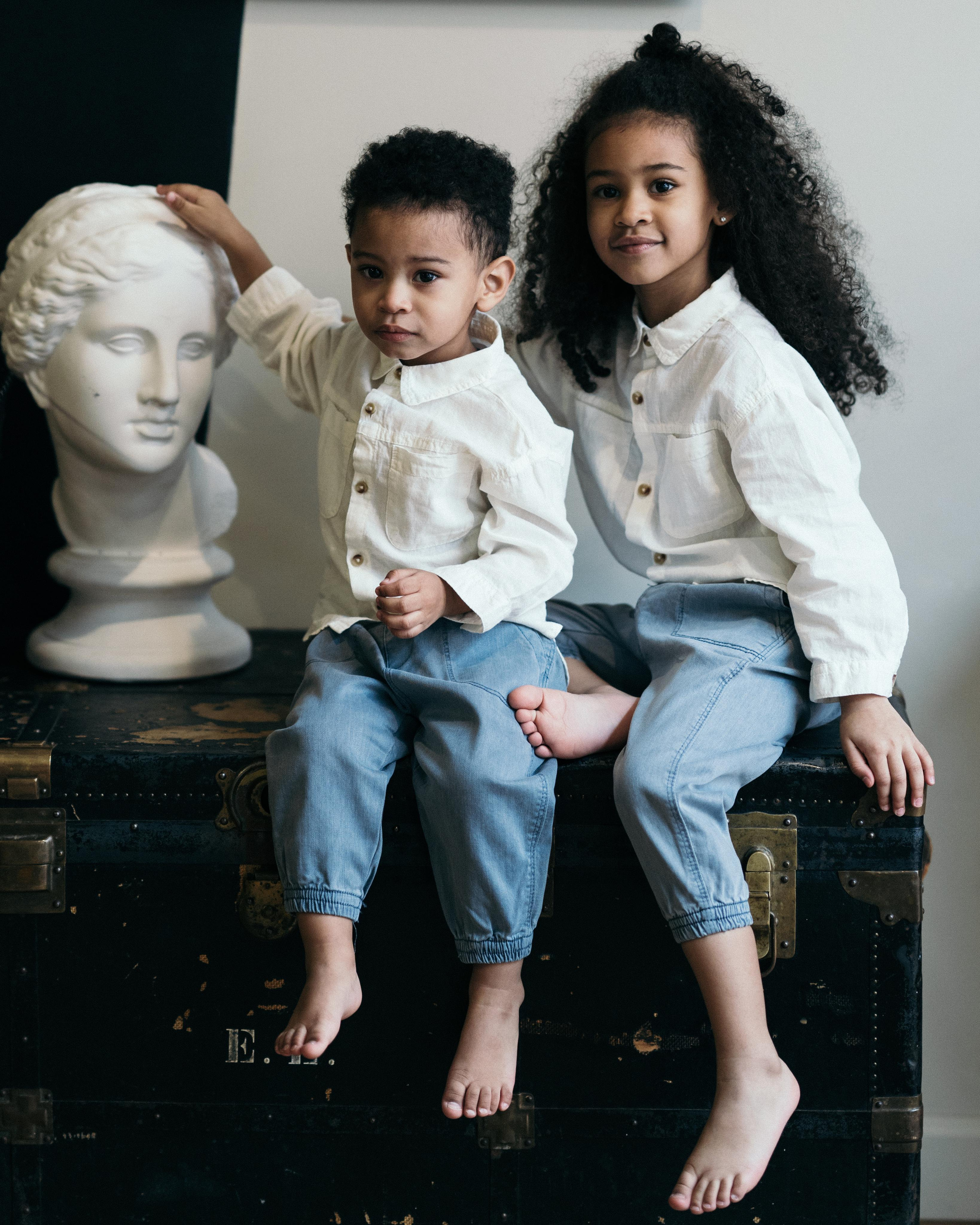 Sibling Love. Elena Pretzner Photography