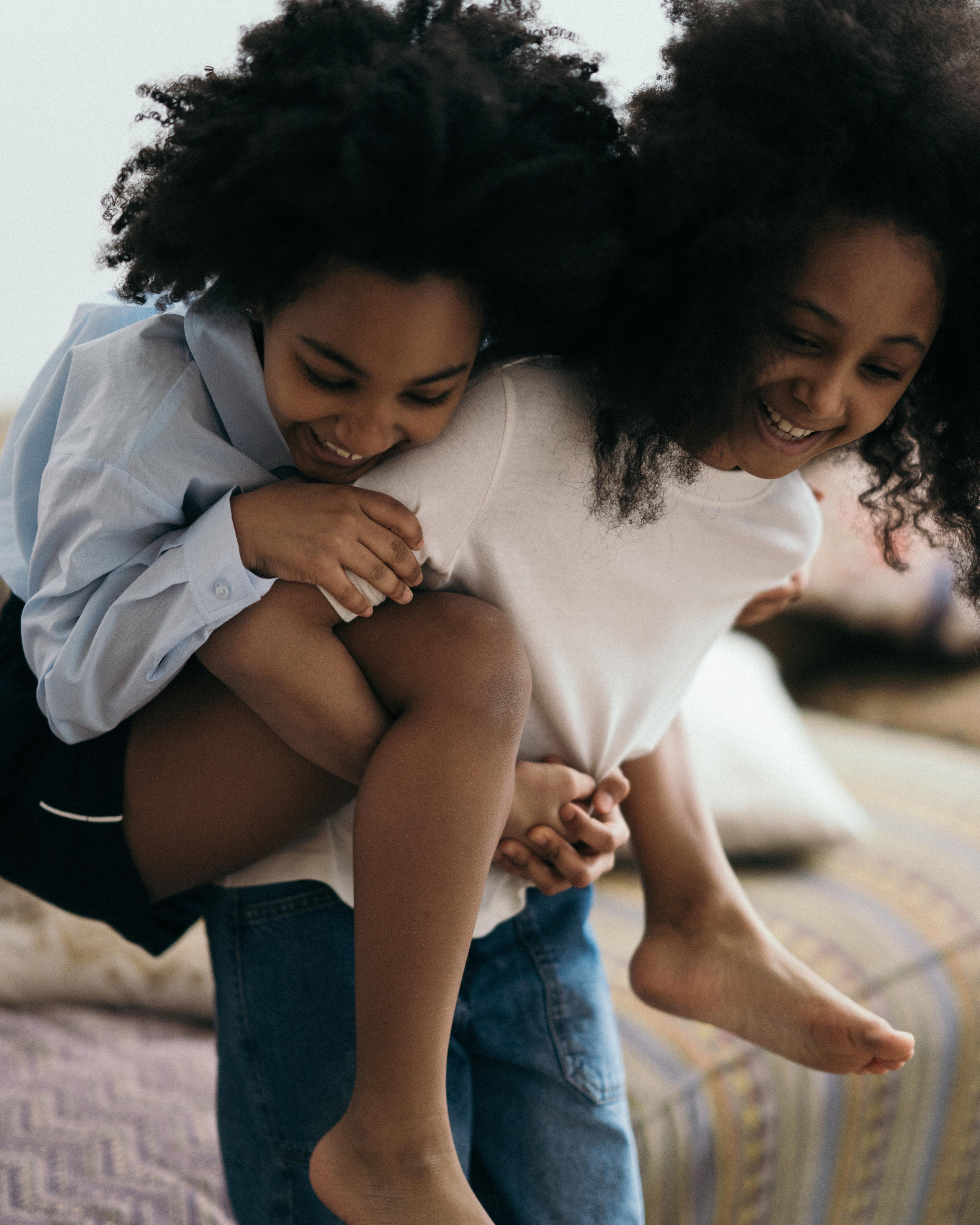 Sisterhood. Elena Pretzner Photography