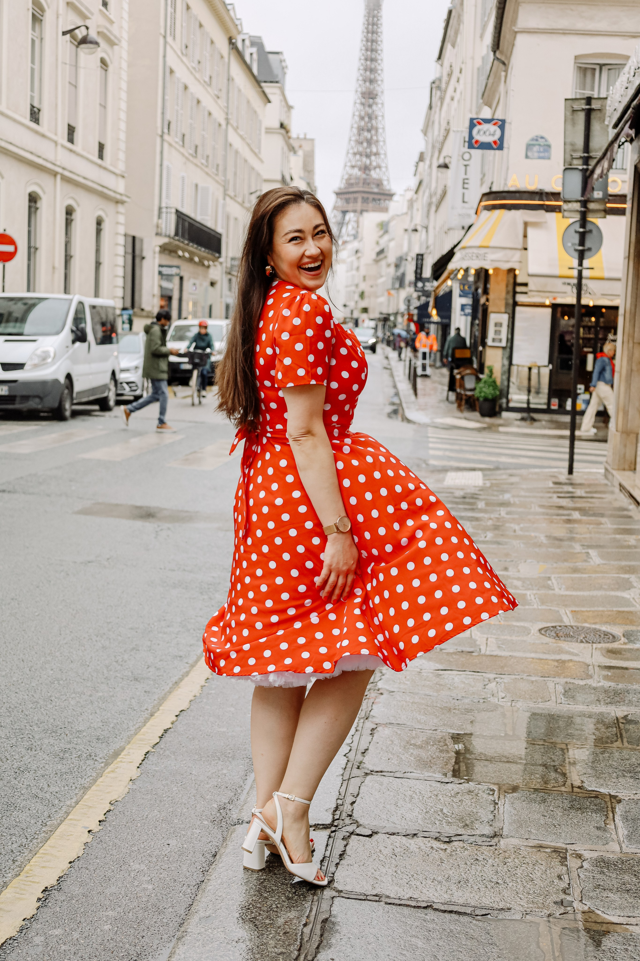 Фотосессия Камиллы в Париже в стиле street style | Vlada Photo Art. Фотограф в Париже