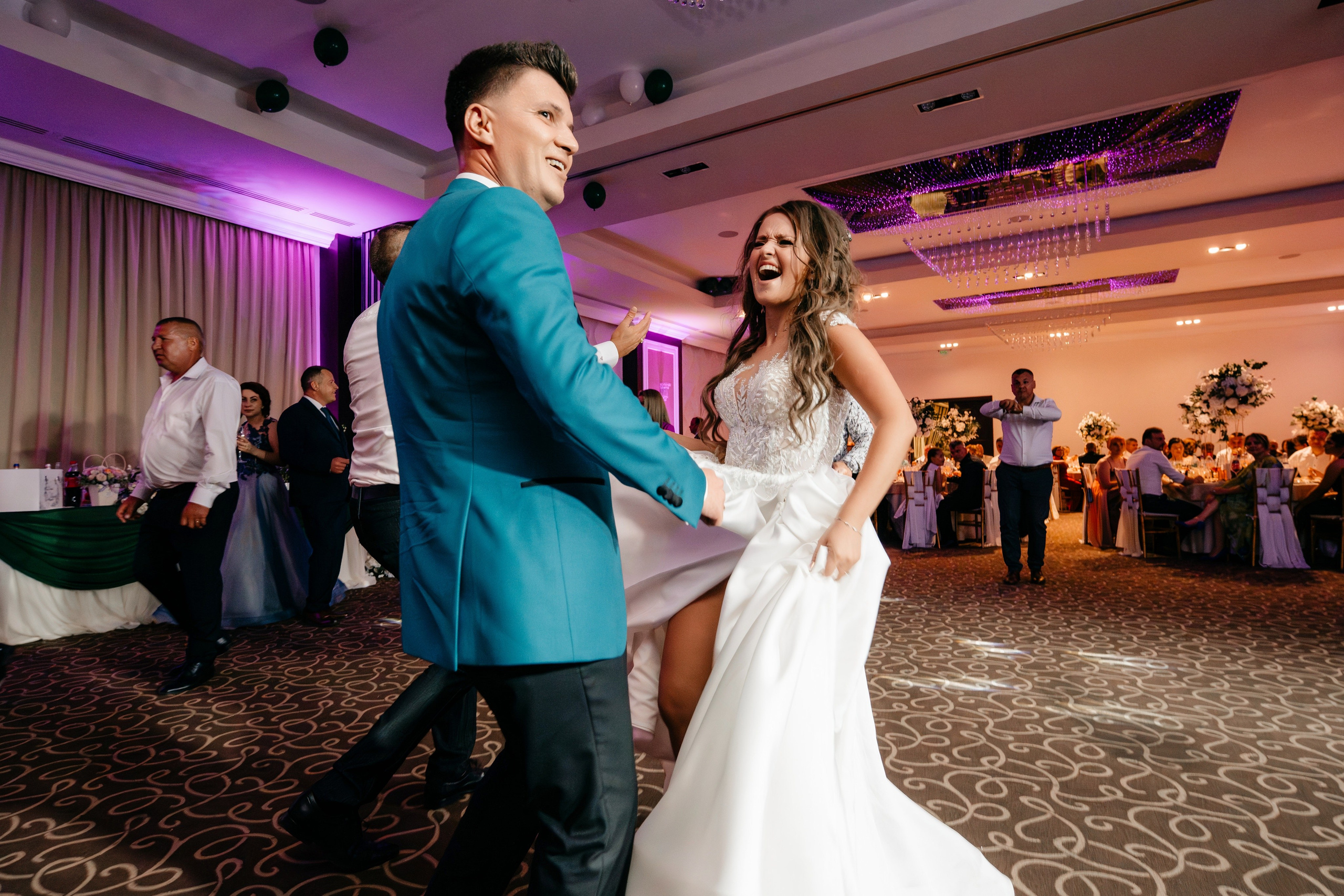 Diana & Daniel. Raw Studio. Fotograful tau de nunta!