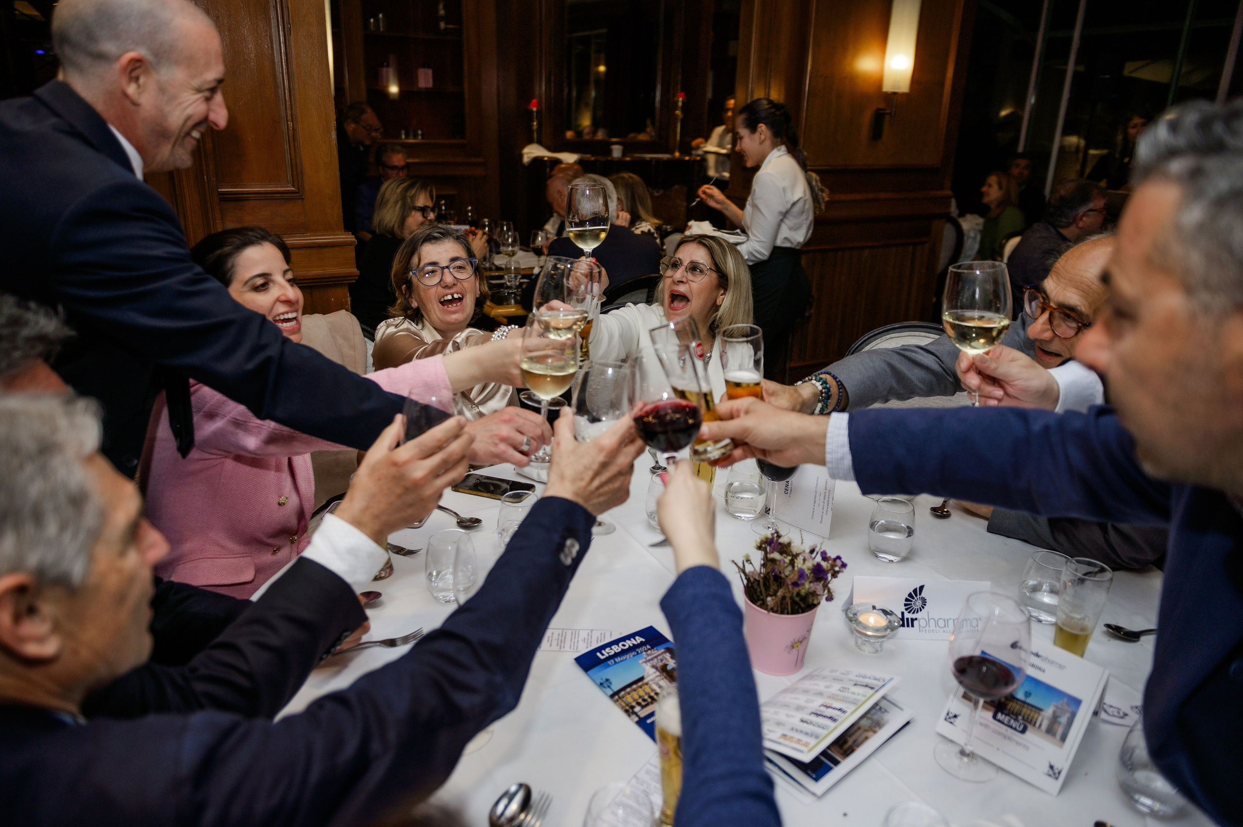 Corporate party at the restaurant — Pharma. Ваш фотограф в Лиссабоне — Анна Белова