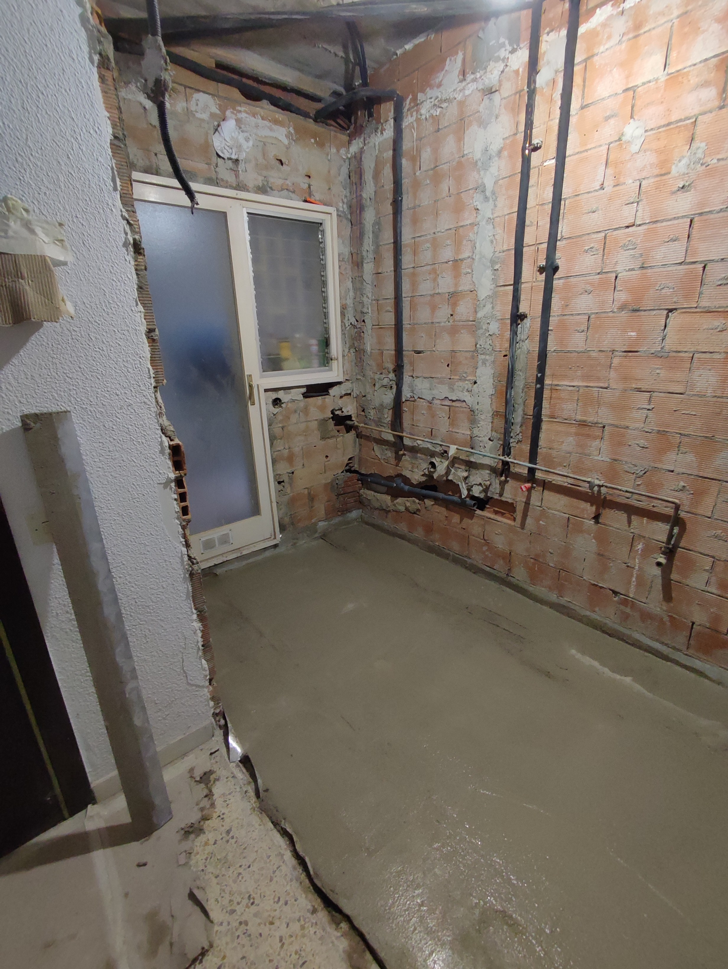 Proyectos. Reformas integrales de pisos, baños y cocinas con aislamiento acústico en Barcelona | B22 Reforma