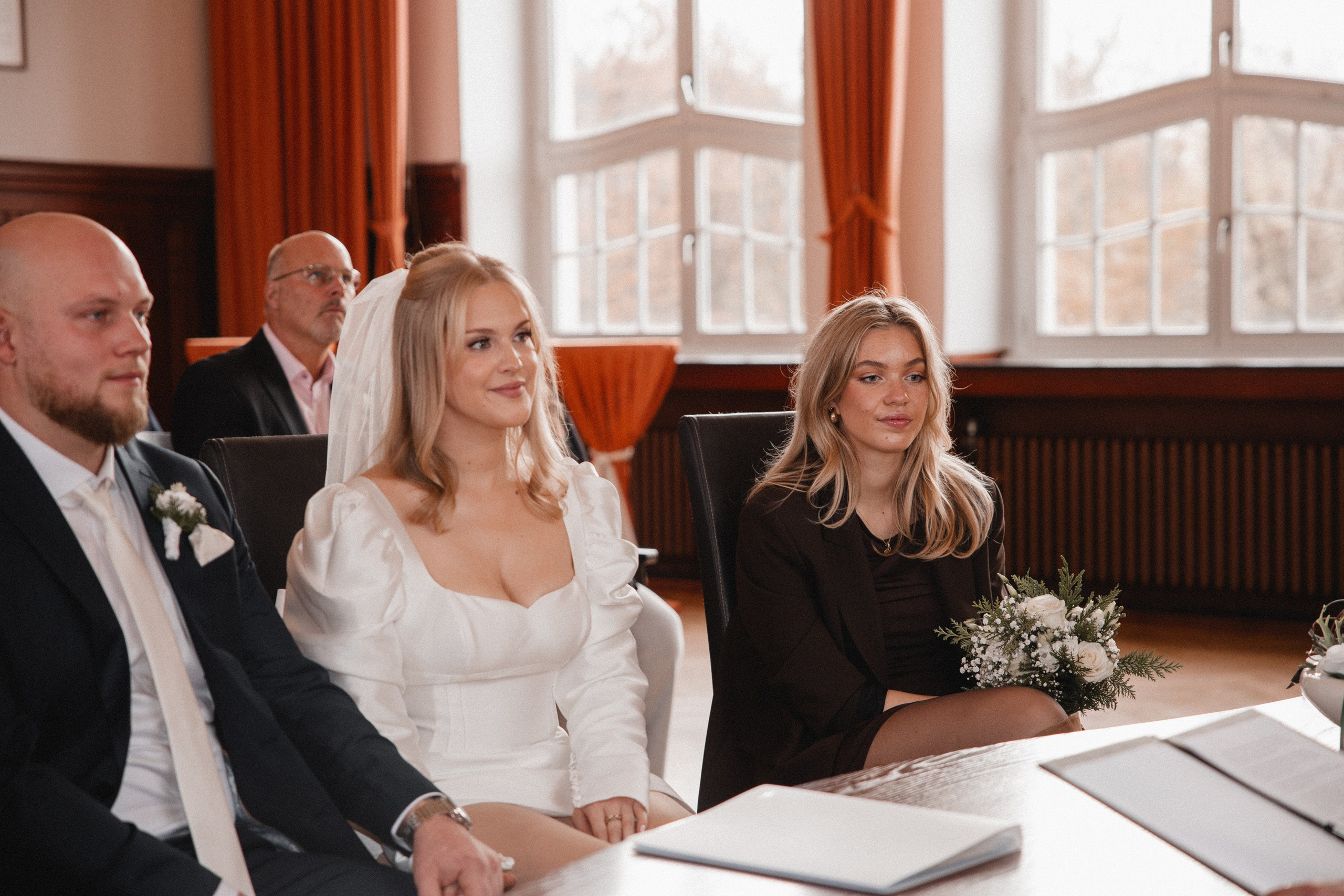 Louisa & Niklas | Schlosshotel Hugenpoet. Photographer in Bochum Dolia Halyna