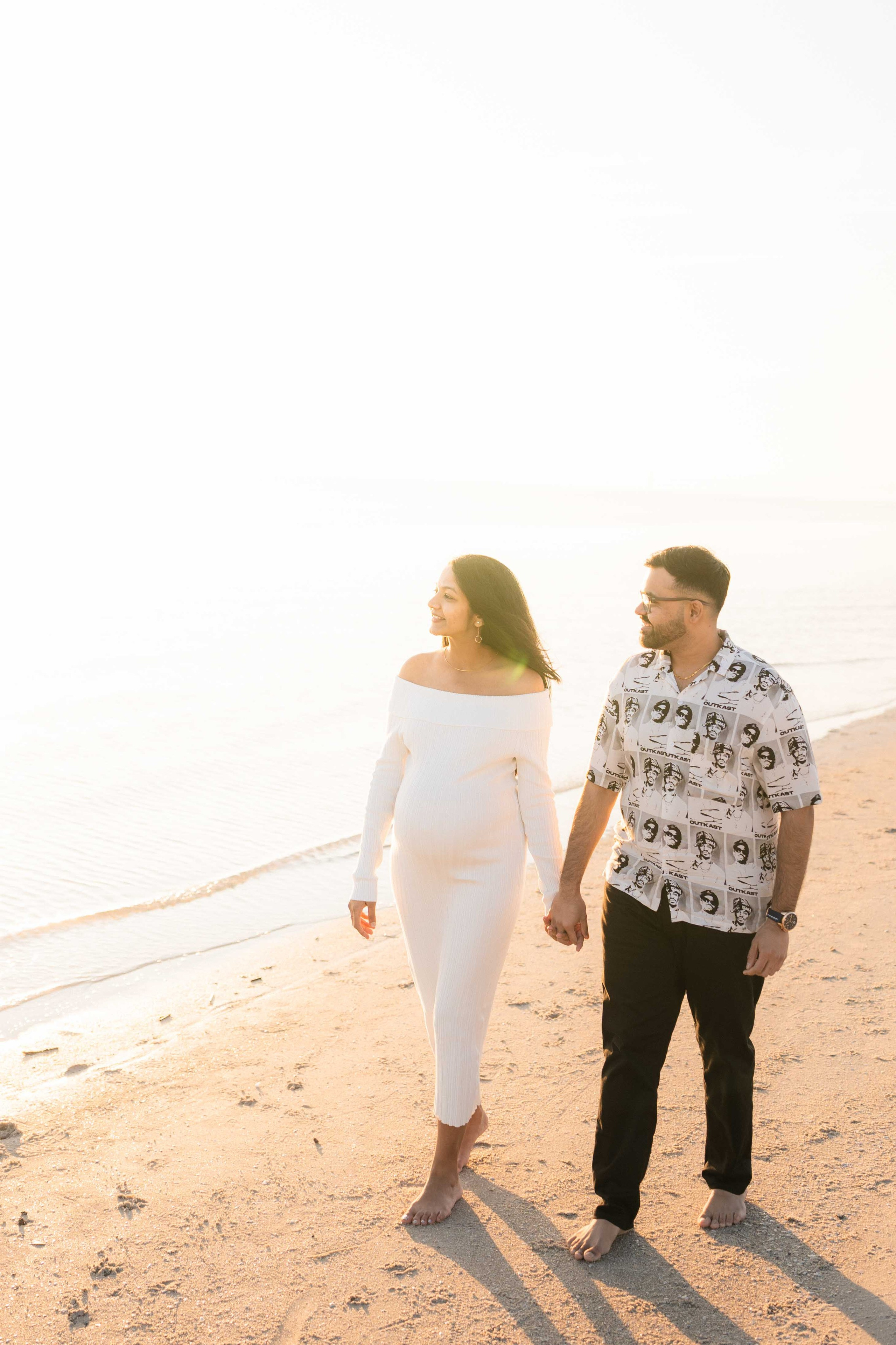 South East Melbourne Maternity Photographer | Coastal Sunset Sessions