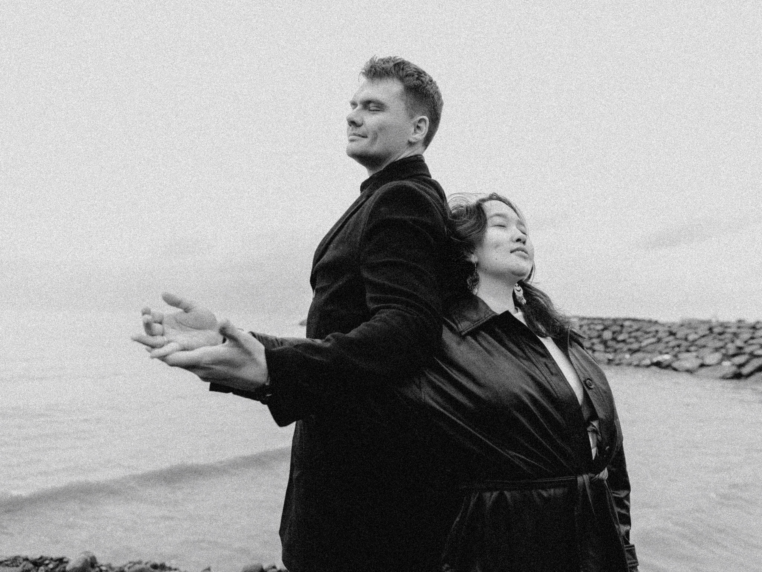 Счастливы в любую погоду. Валерия Вартанова. Фотограф