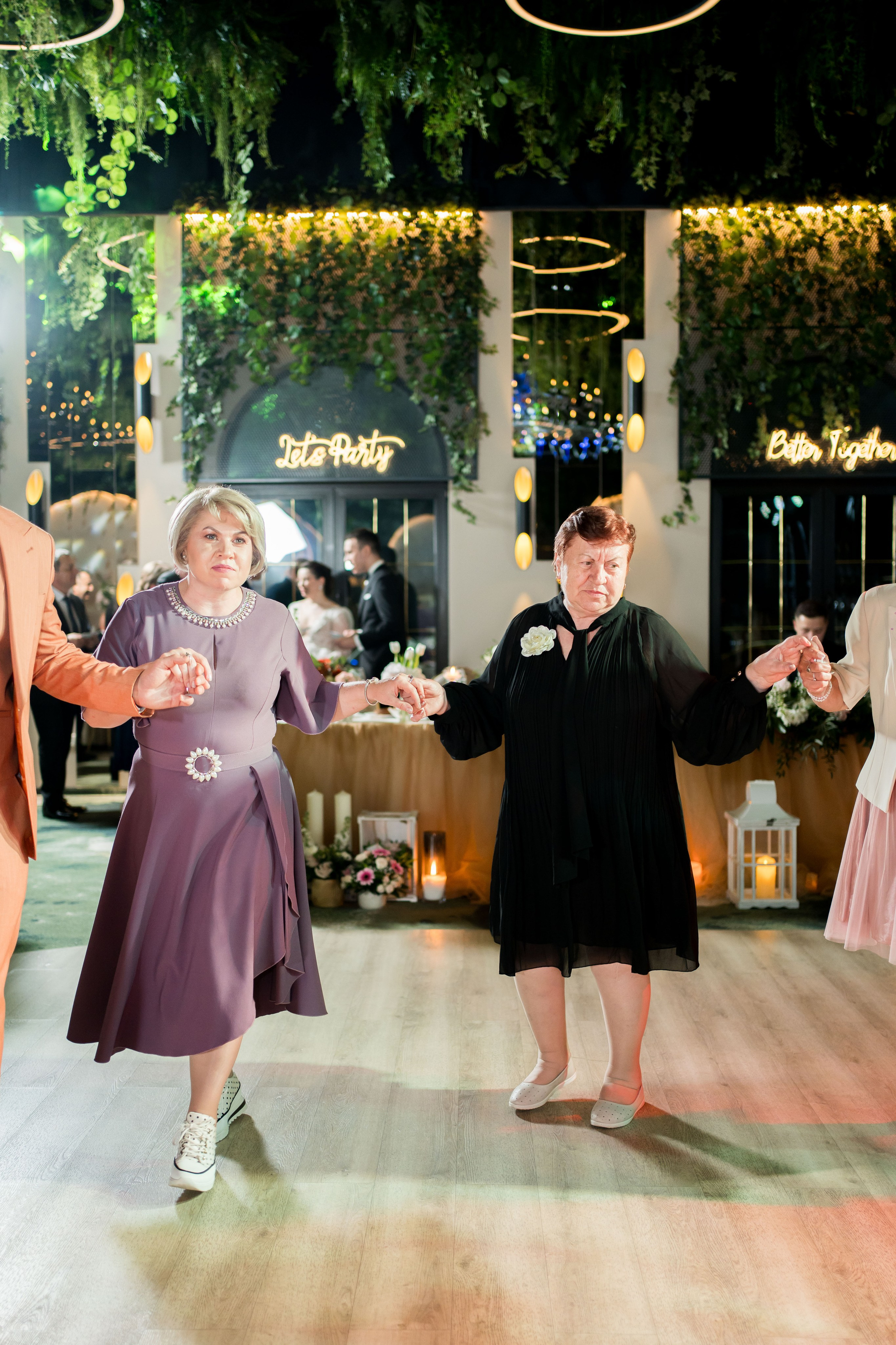 PARTY. Gabriel Florea — Fotograf nuntă București